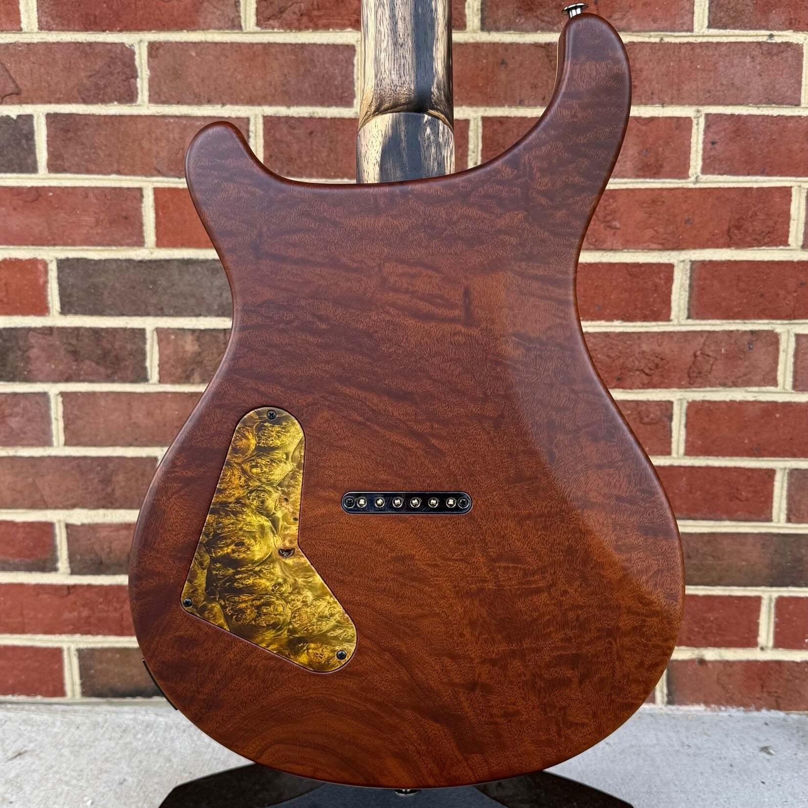 Paul Reed Smith Paul Reed Smith Private Stock Custom 24 Hardtail, Buckeye Burl Top, South American Figured Mahogany Body, Pale Moon Ebony Neck, Pale Moon Ebony Fretboard