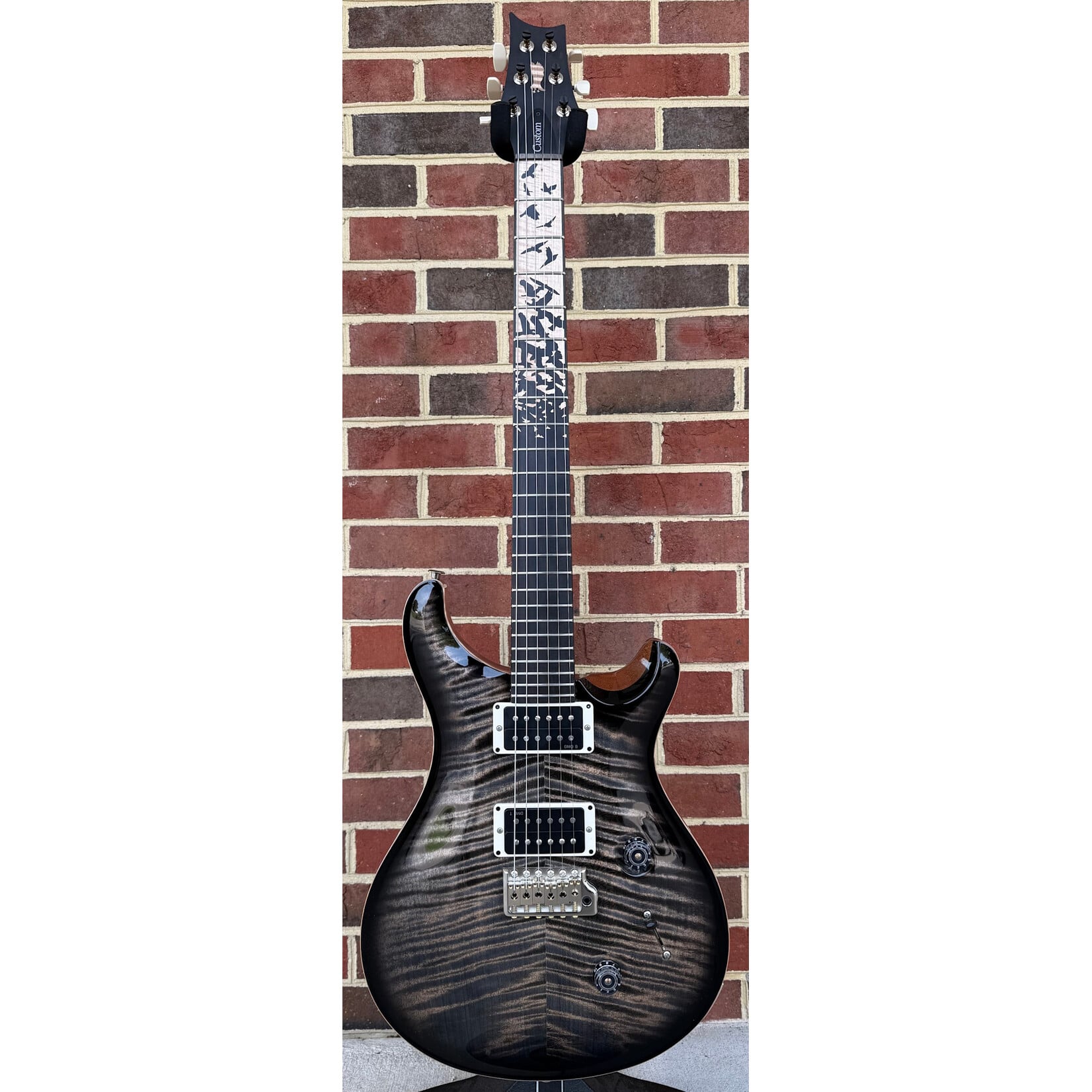 Paul Reed Smith Paul Reed Smith Custom 24 "Birds of a Feather" Limited Edition, Charcoal Microburst, Artist Grade Flame Maple Top, Mahogany Body, Ebony & Figured Maple Fretboard, Old School Private Stock Eagle Headstock Inlay, PRS DMO Pickups, Hardshell Cas