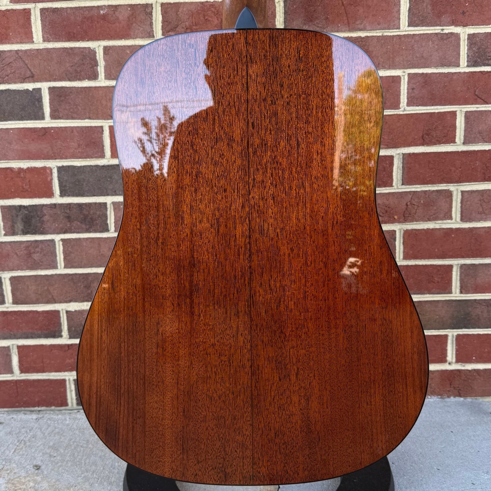 Martin Martin D-18, Spruce Top, Mahogany Back & Sides, Ebony Bridge & Fretboard, Hardshell Case