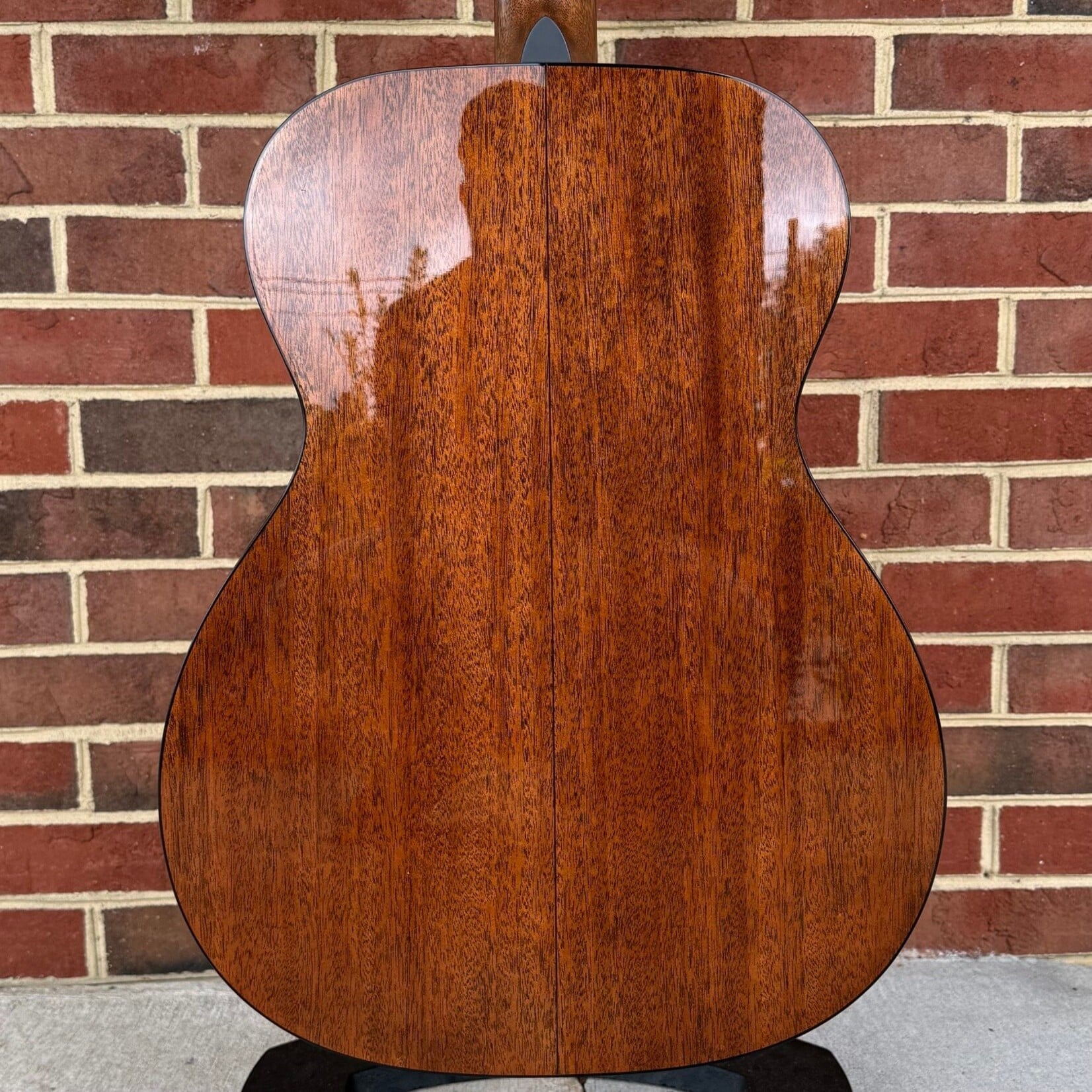 Martin Martin 000-18, Spruce Top, Mahogany Back & Sides, Ebony Bridge & Fretboard, Hardshell Case
