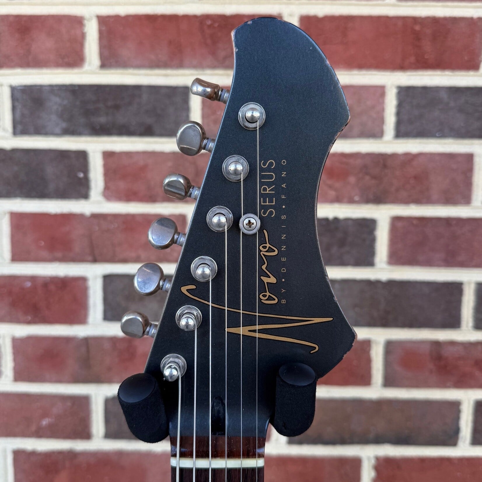 Novo Guitars Novo Guitars Serus J, Charcoal Frost, Tempered Pine Body, Light Distress, Tempered Maple Neck, East Indian Rosewood Fretboard, Matching Headstock, Tortoise Shell Pickguard, Novo Deluxe Gig Bag