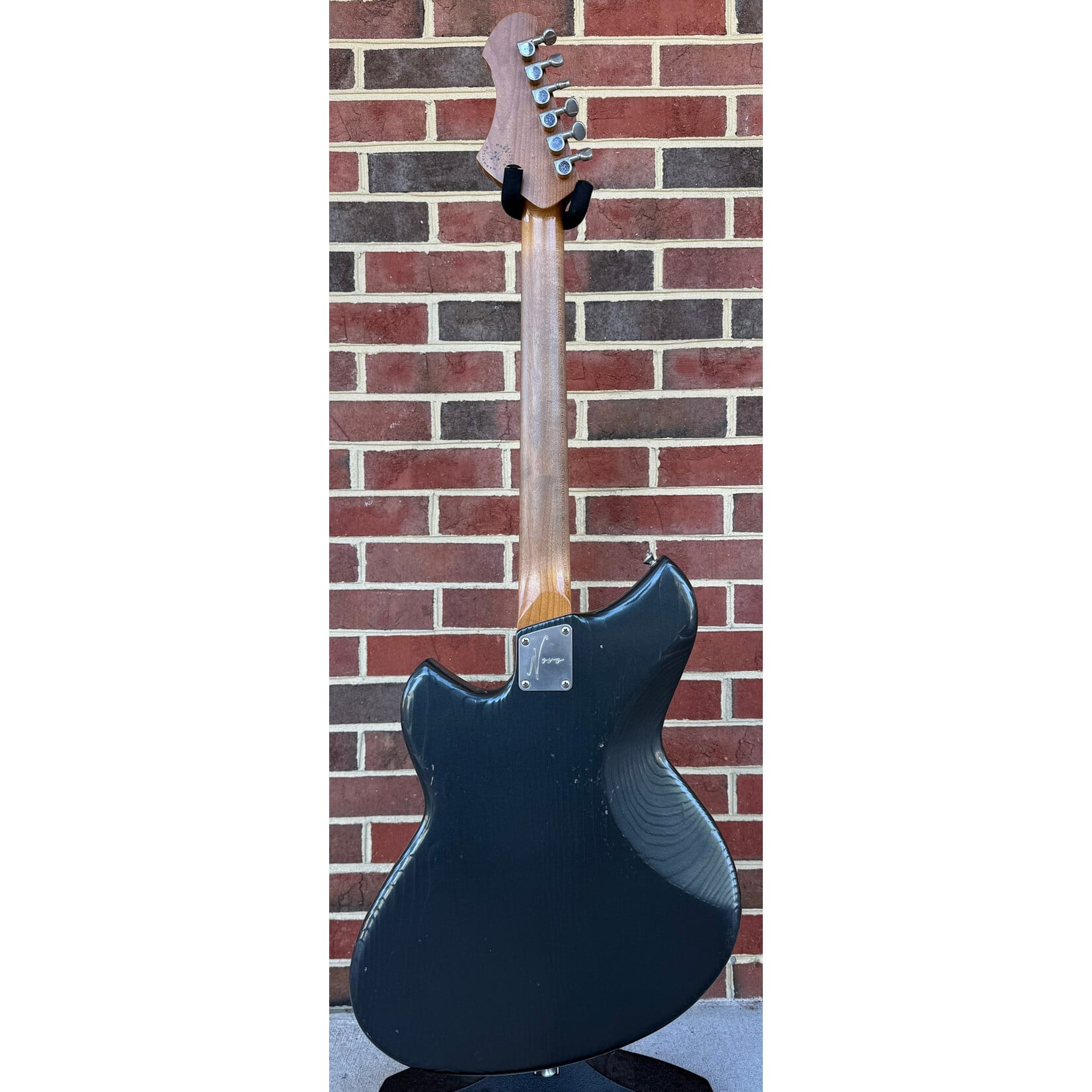 Novo Guitars Novo Guitars Serus J, Charcoal Frost, Tempered Pine Body, Light Distress, Tempered Maple Neck, East Indian Rosewood Fretboard, Matching Headstock, Tortoise Shell Pickguard, Novo Deluxe Gig Bag