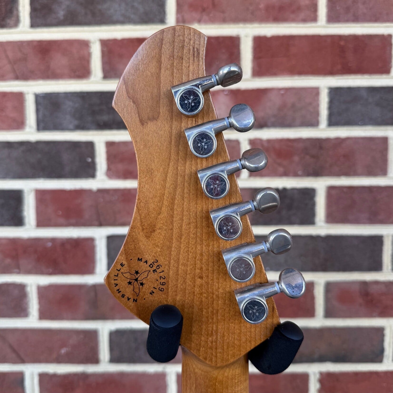 Novo Guitars Novo Guitars Serus J, Charcoal Frost, Tempered Pine Body, Light Distress, Tempered Maple Neck, East Indian Rosewood Fretboard, Matching Headstock, Tortoise Shell Pickguard, Novo Deluxe Gig Bag