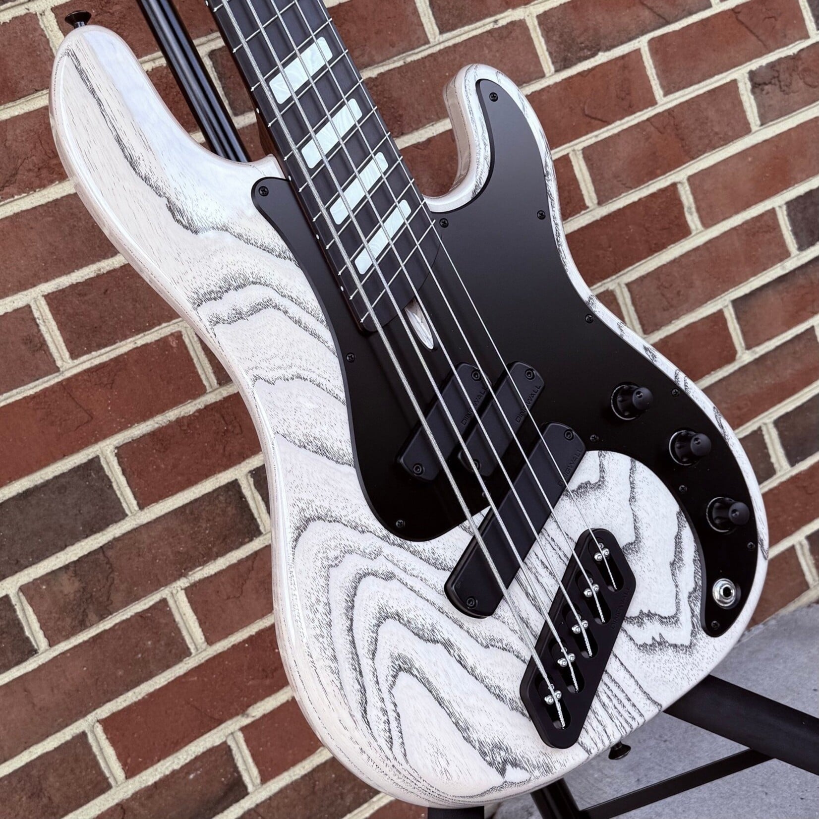 Dingwall Dingwall Super PJ Custom 5-String, White Ceruse w/ Black Grain Fill, Swamp Ash Body, Wenge Neck, Obsidian Maple Fretboard, White Pearloid Block Inlays, Blue Luminlay Side Dots, Dingwall Deluxe Gig Bag