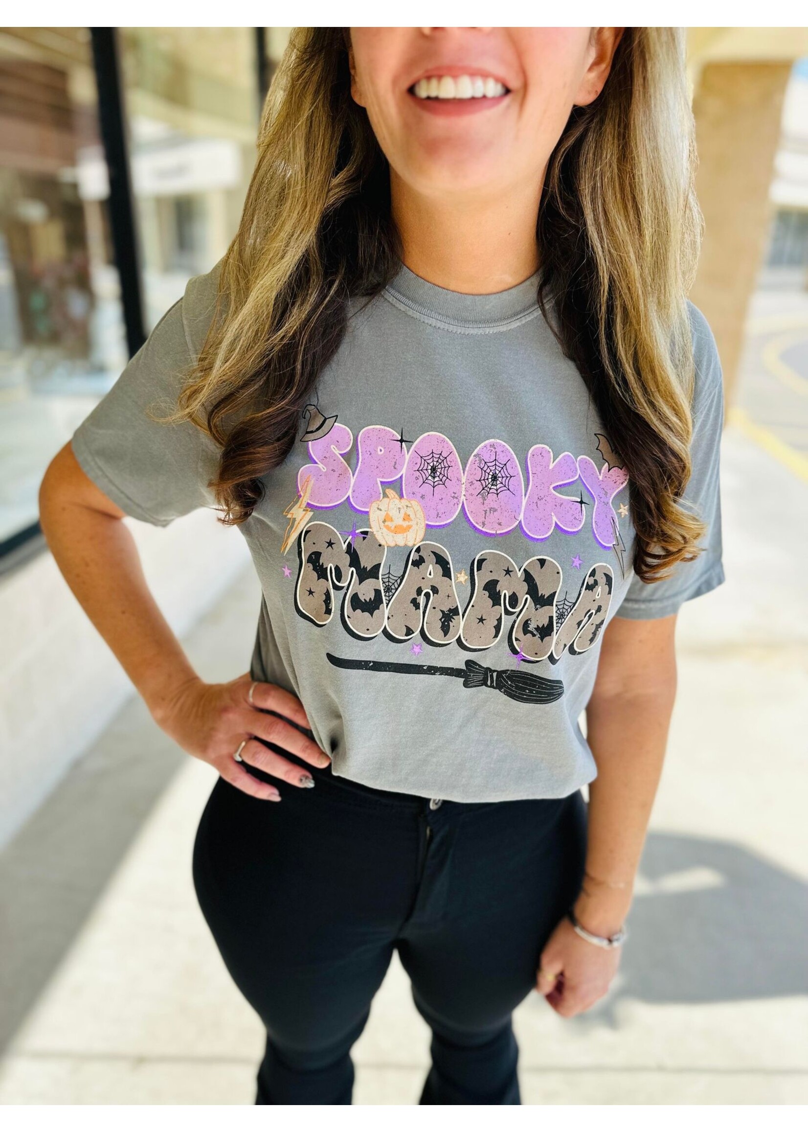 Spooky Mama Tee