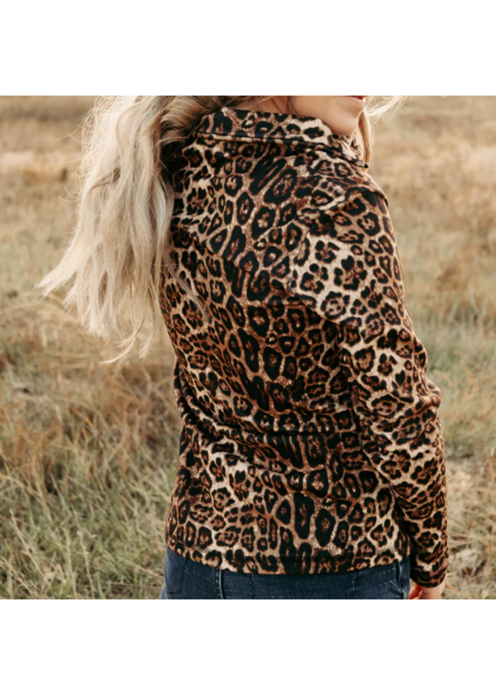 sterling kreek Lady In Leopard Pullover