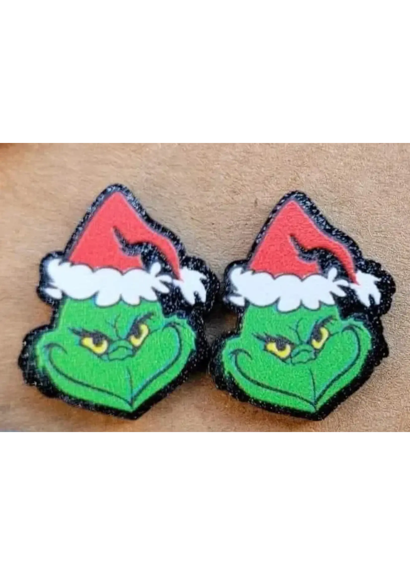 Grinch W Santa Hat studs
