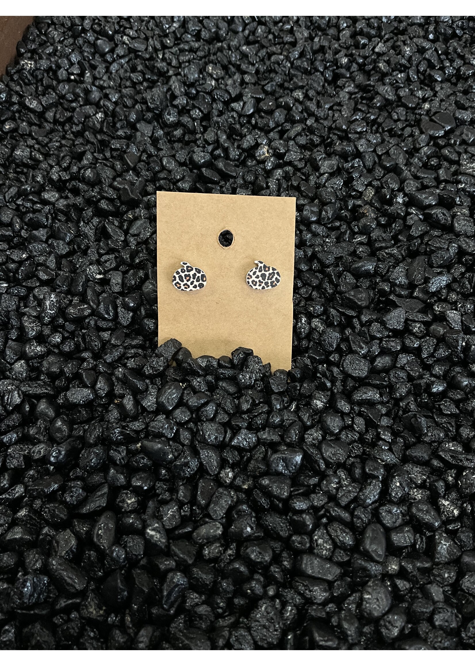 Leopard Pumpkin Studs