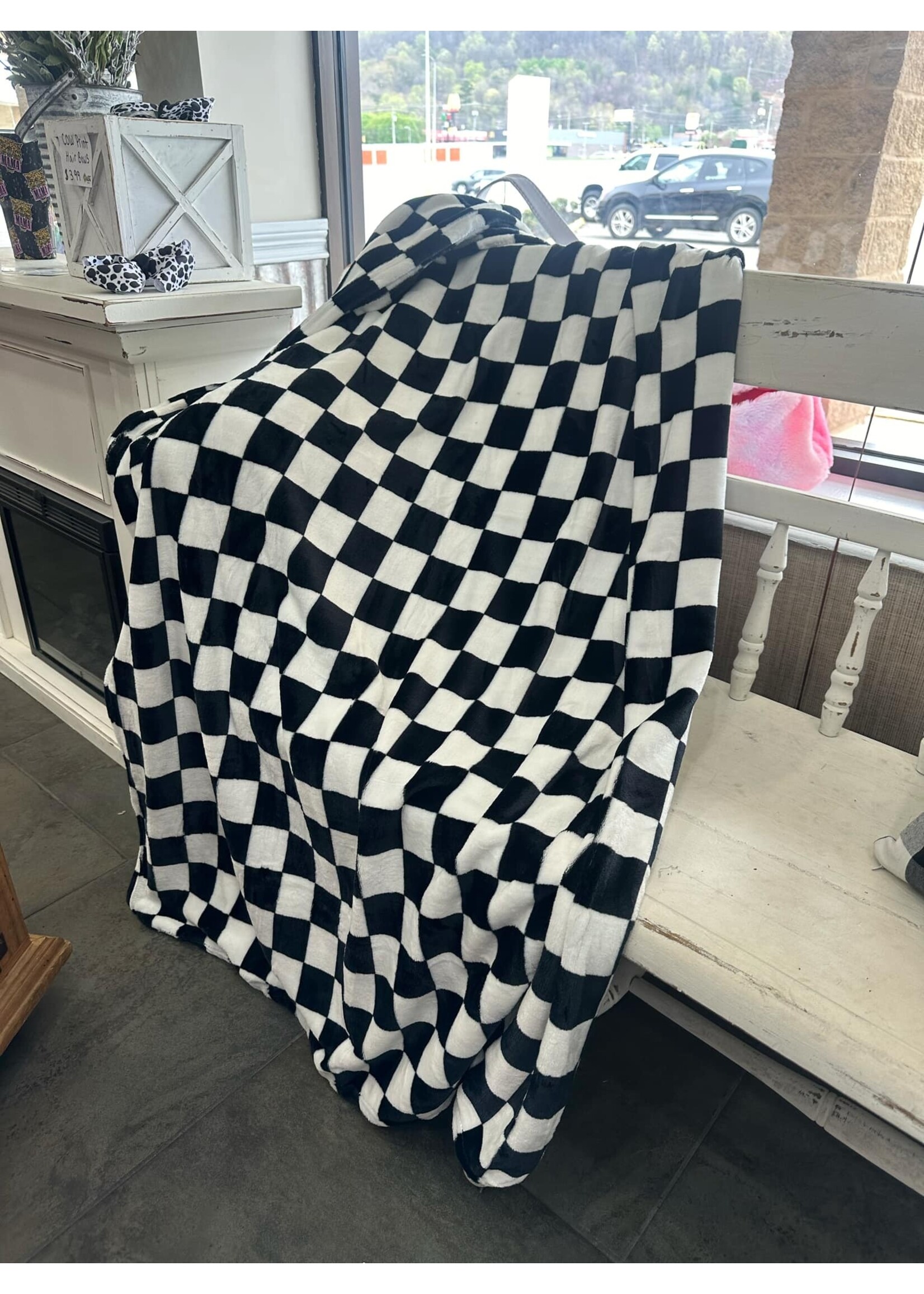 Round the Track Checkered Blanket