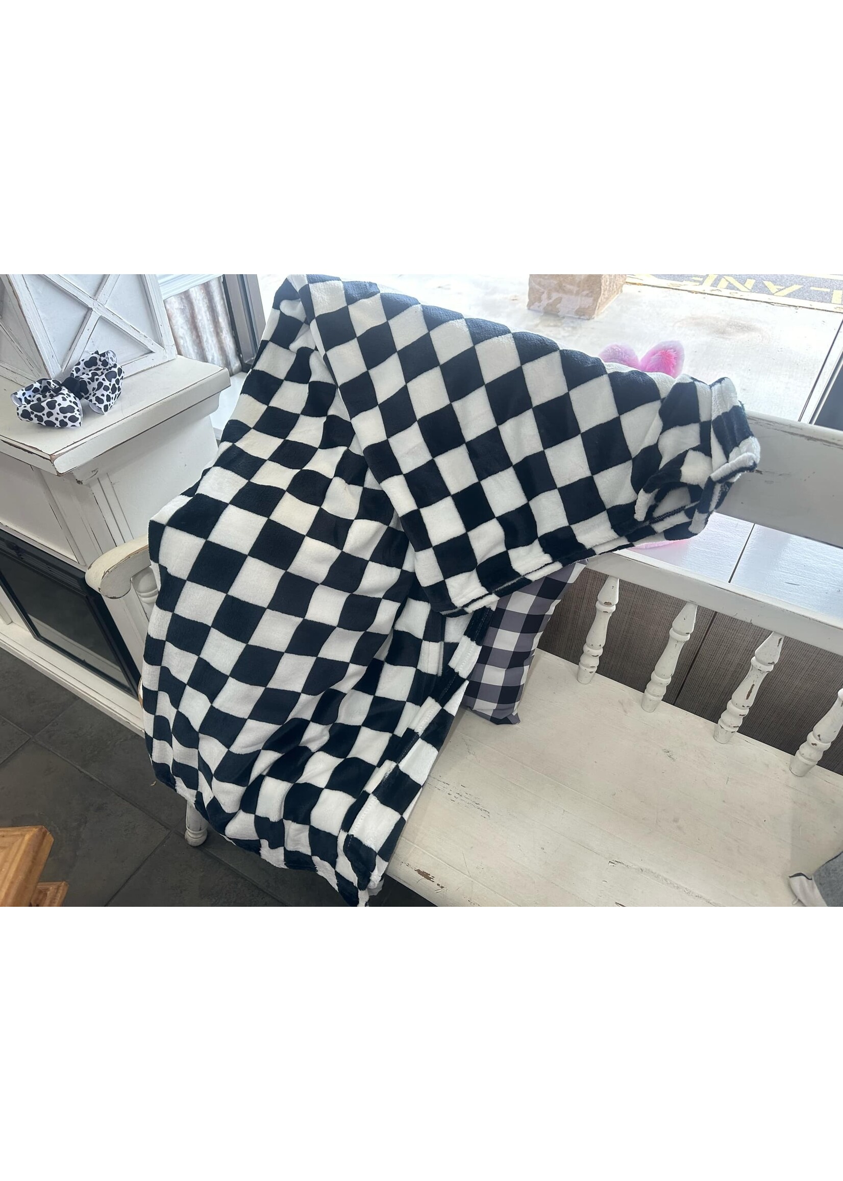 Round the Track Checkered Blanket