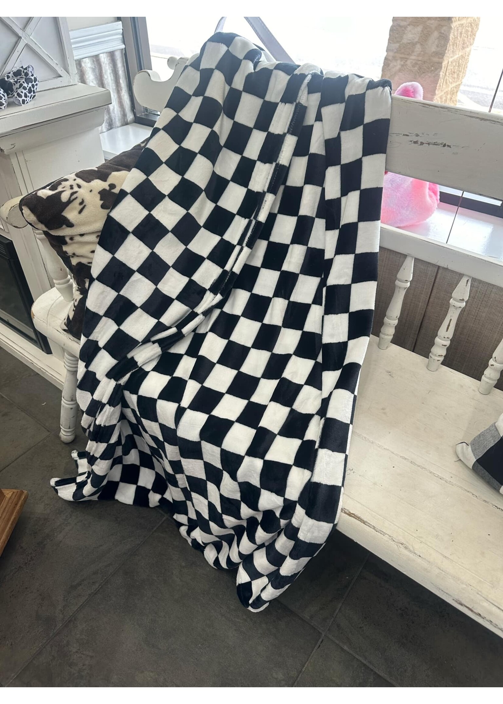 Round the Track Checkered Blanket