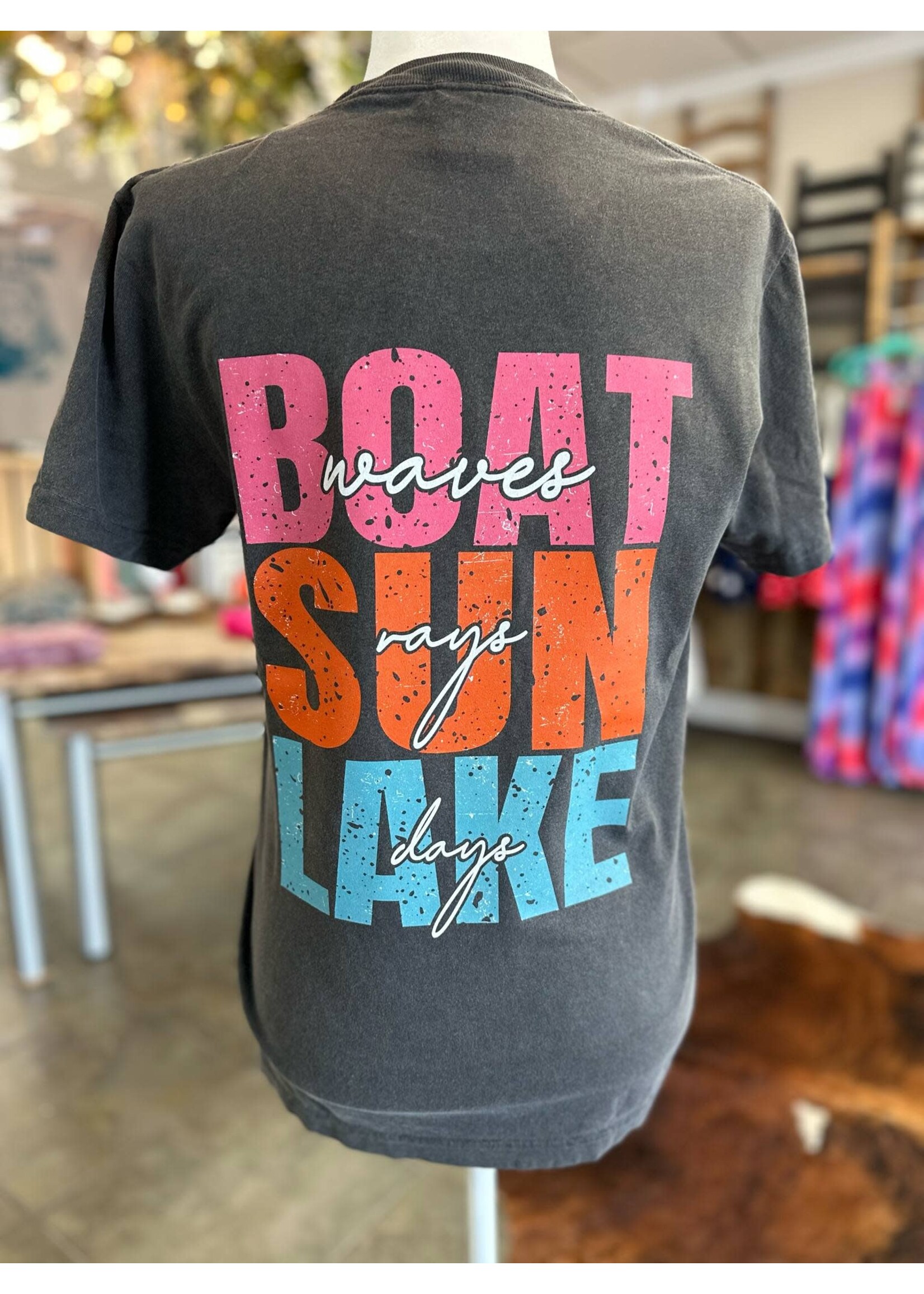 Boat Sun Lake Tee
