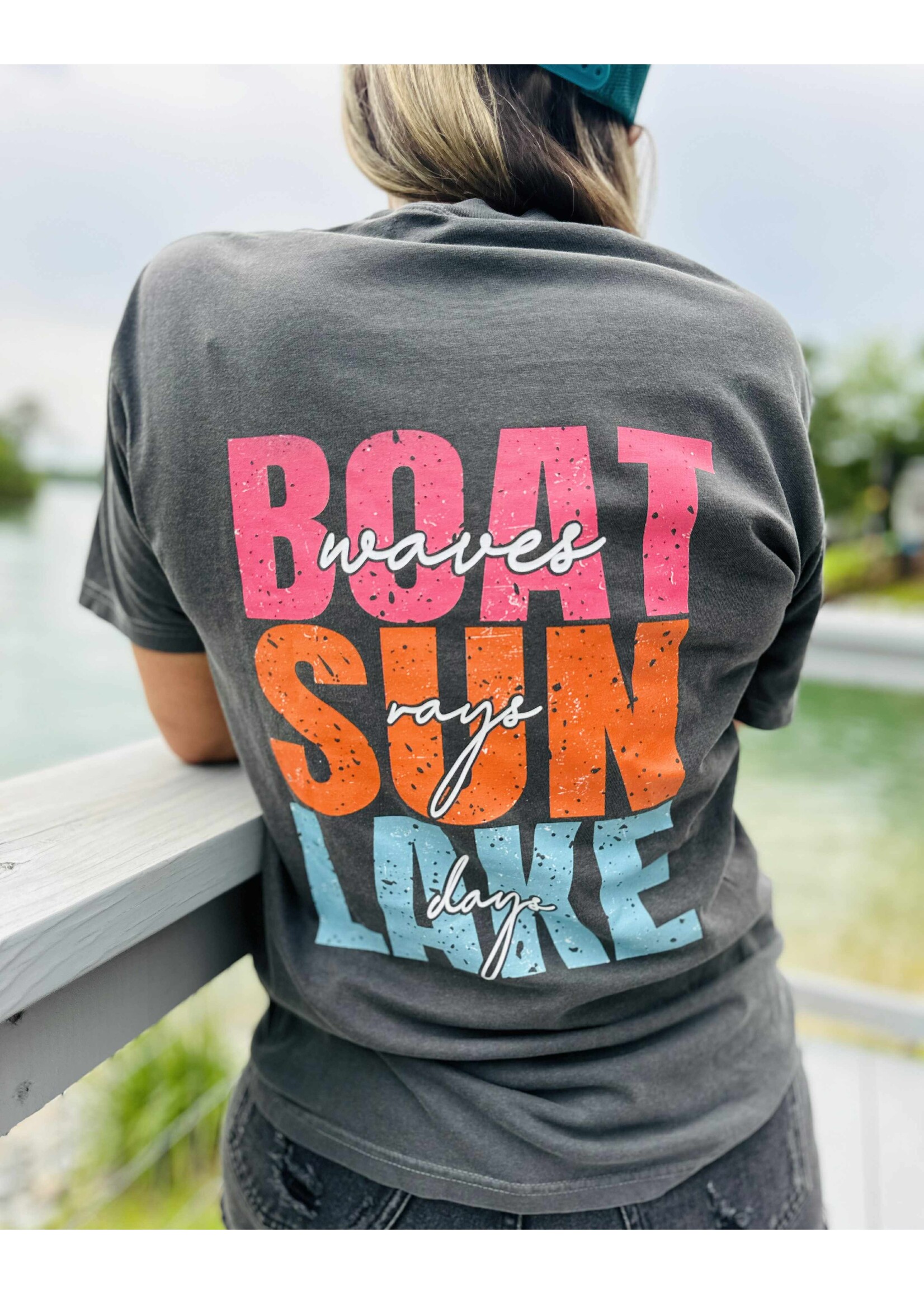 Boat Sun Lake Tee