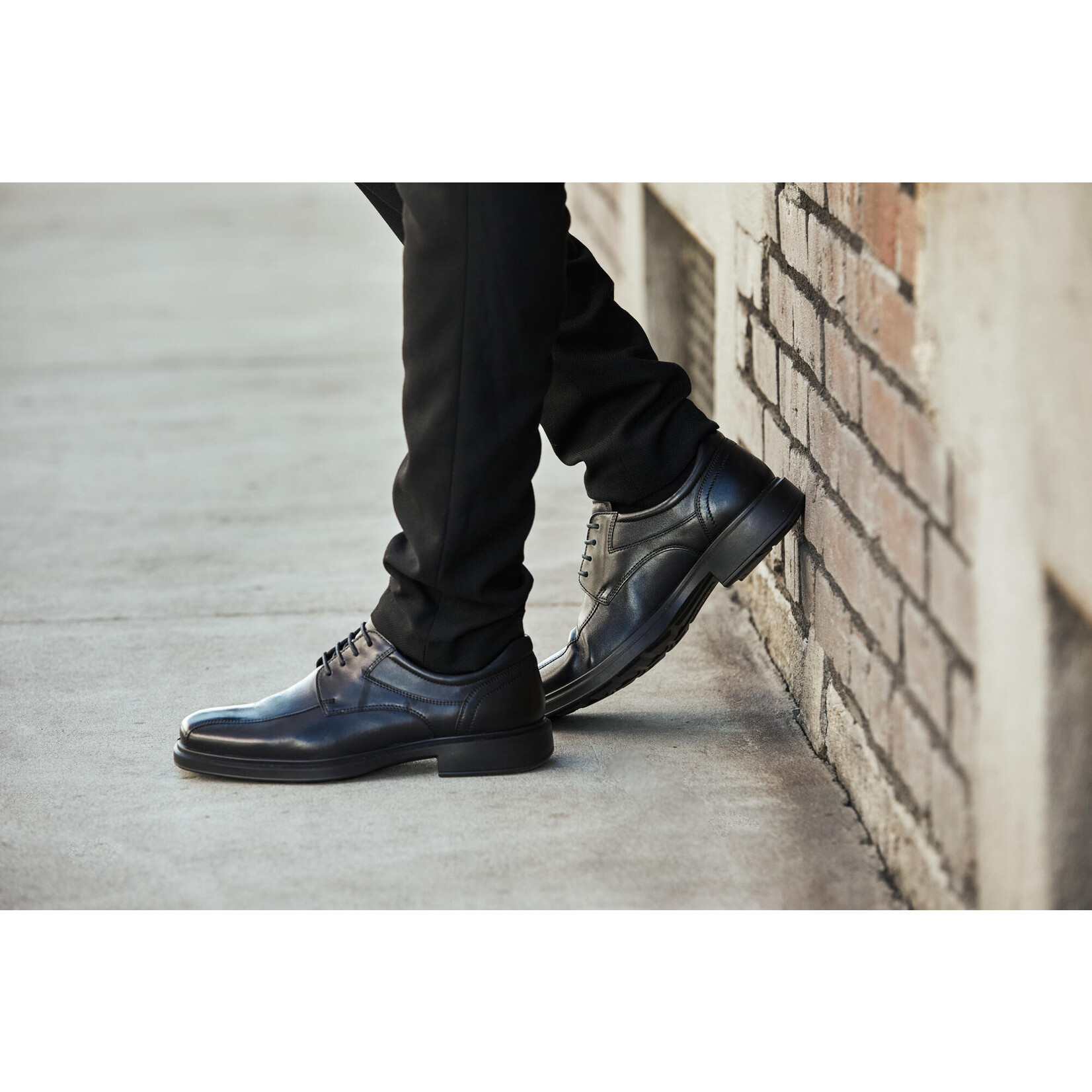 Ecco ECCO Men's Helsinki 2 Bike Toe