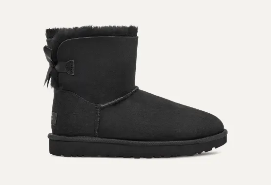 Black ugg boots mini discount