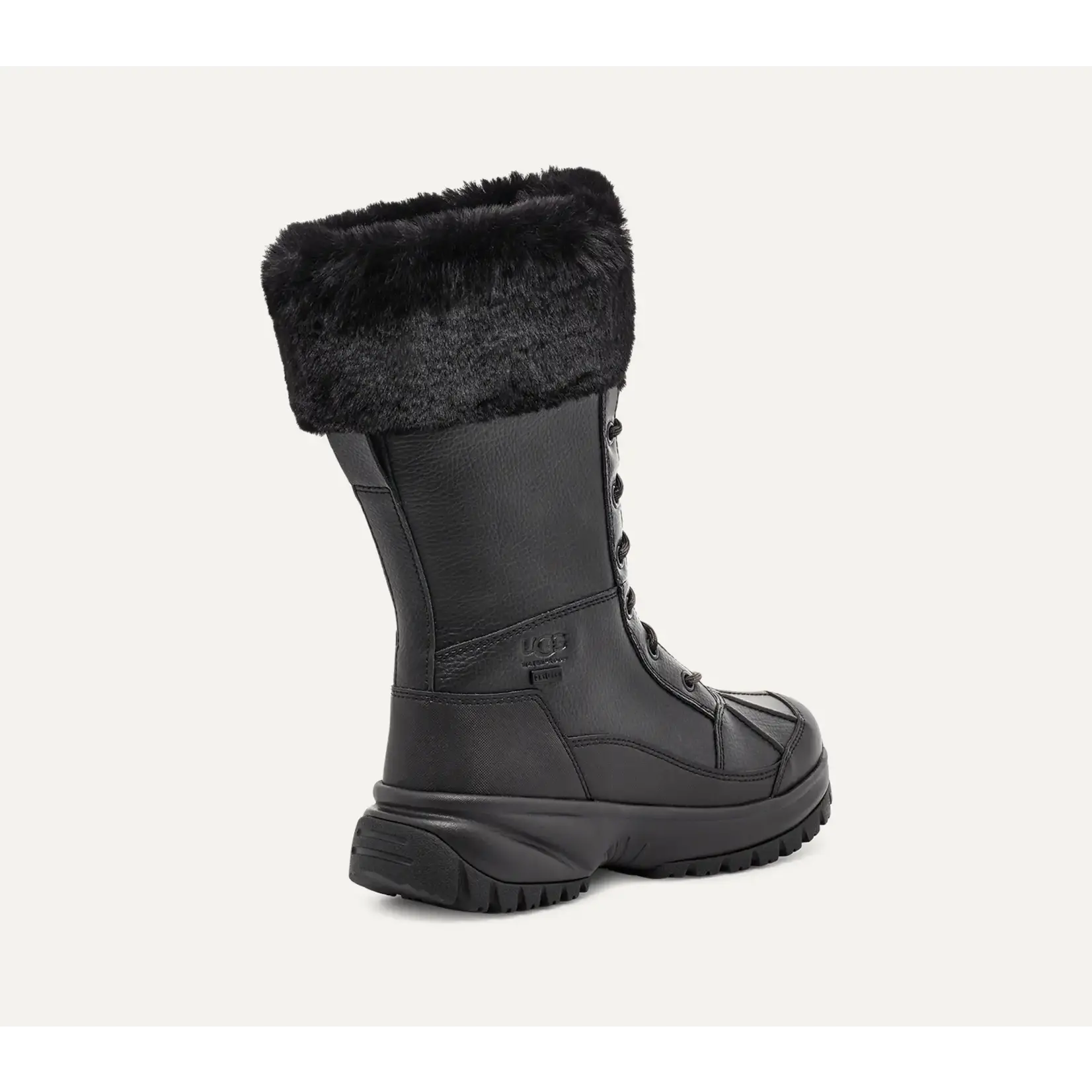 Ugg UGG Yose Fluff Tall