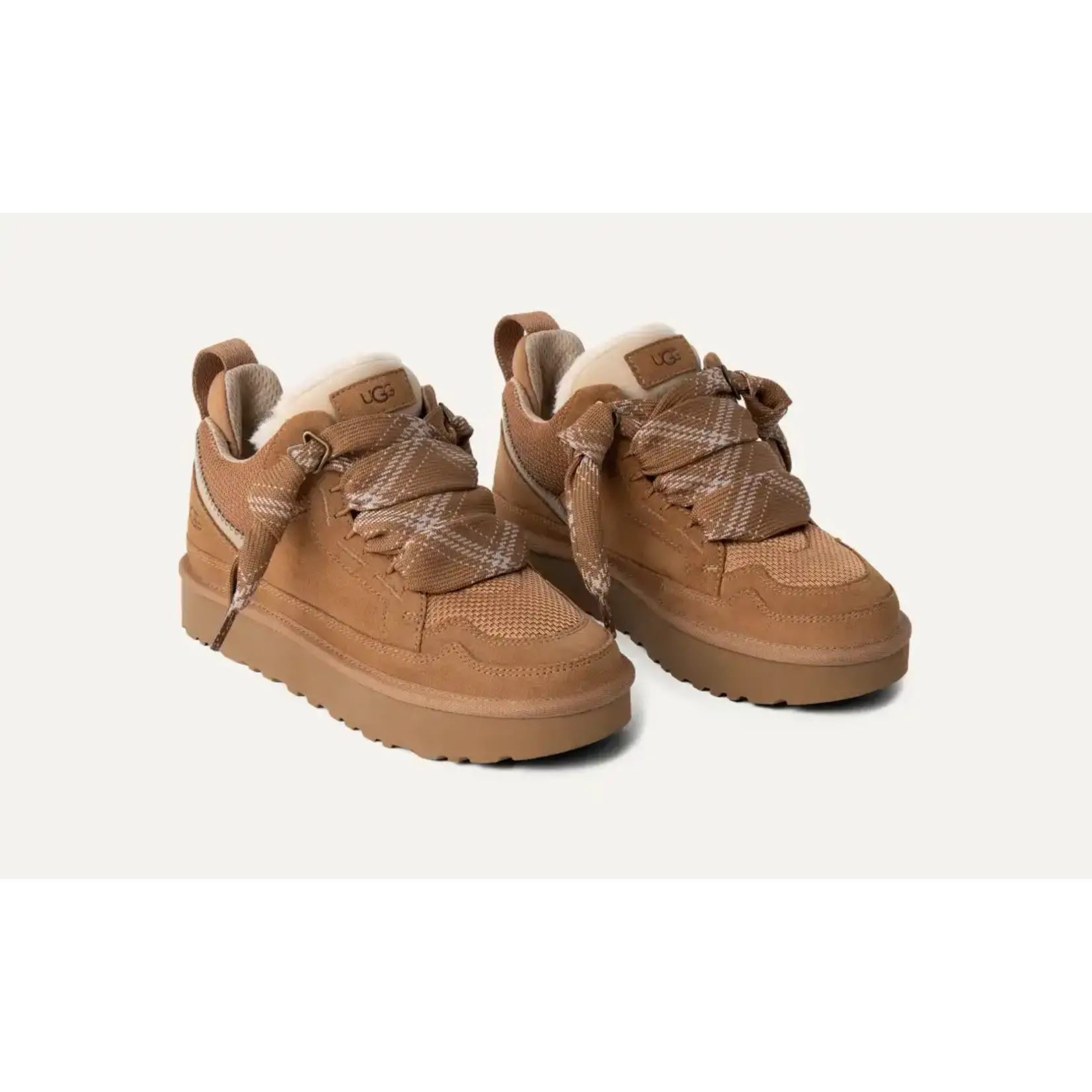 UGG 1144032 LOWMEL