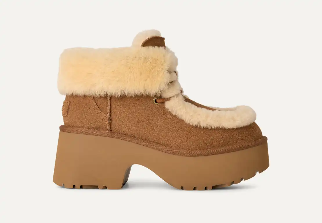 UGG 1171532 W Esmee Lace Up CHE - A Step Ahead Footwear