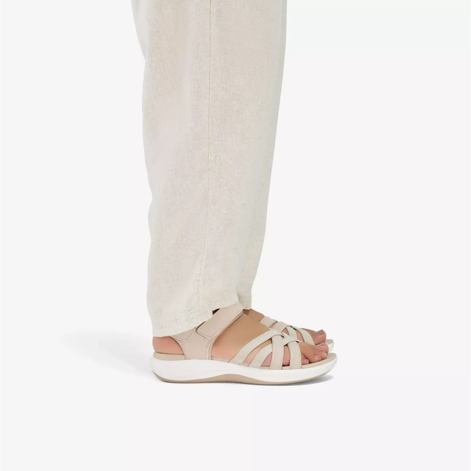 Clarks CLARKS Women's Mira Shore