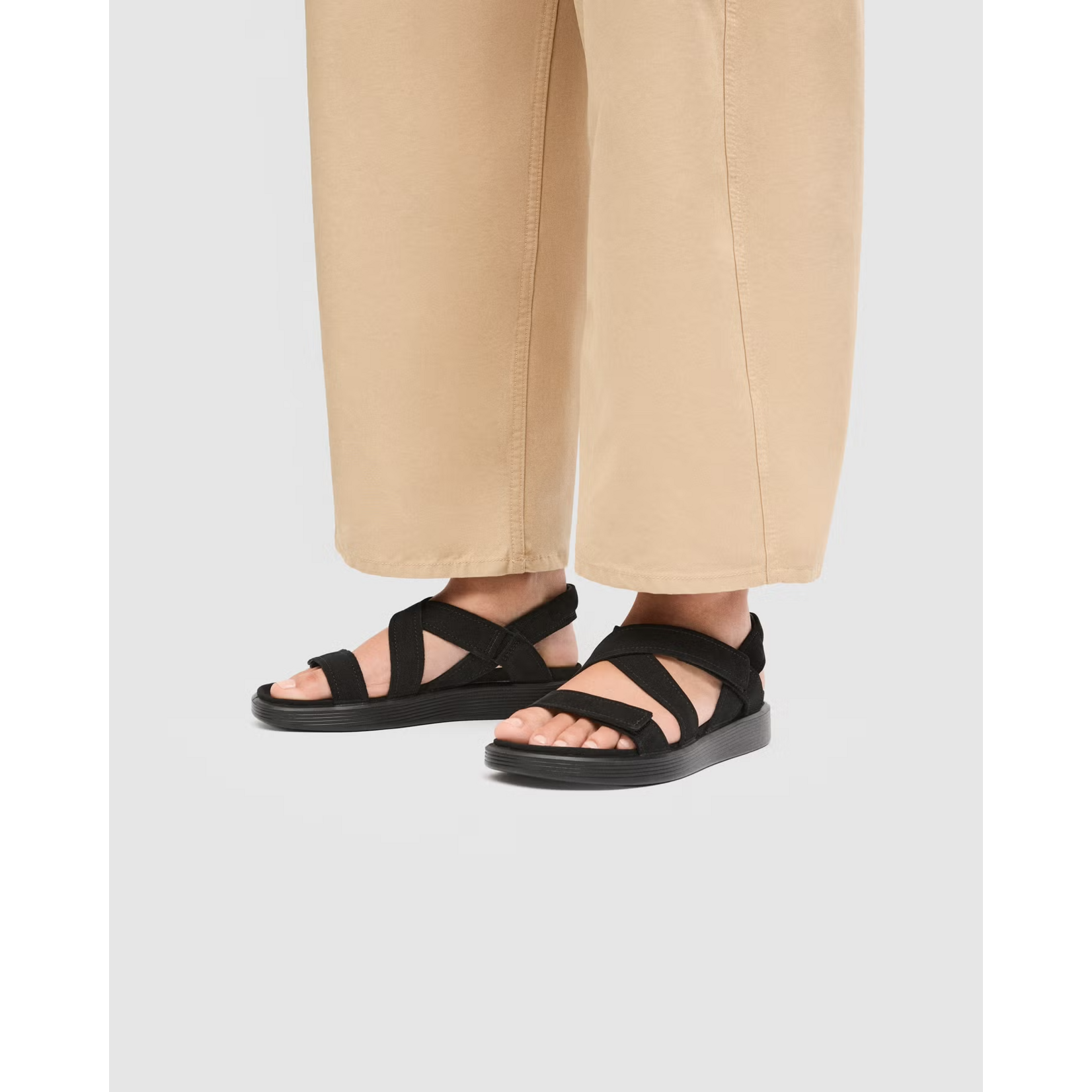Ecco ECCO Women's Soft Sandal Cross Strap Sandal