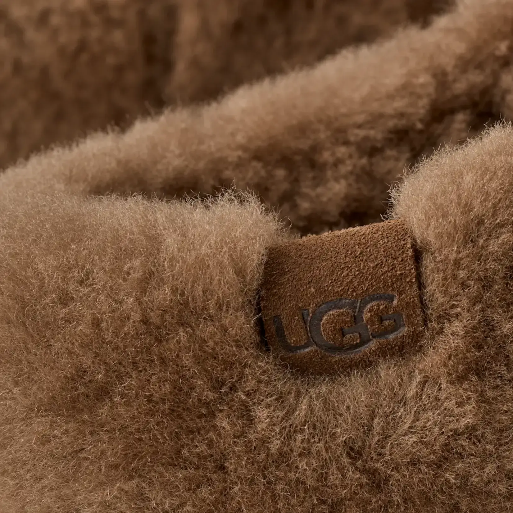Ugg UGG Elea Fluffed Slip On