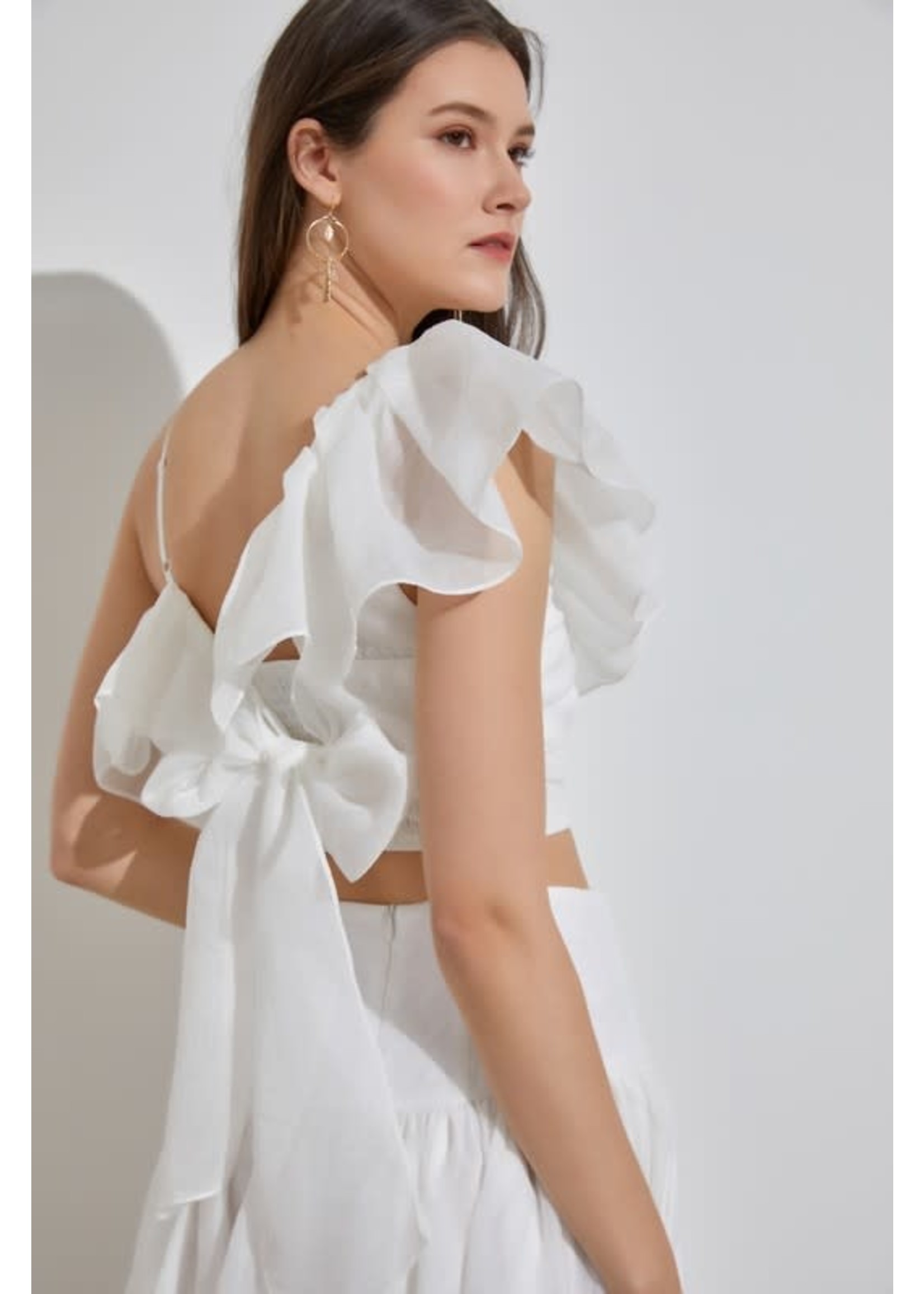 DO + BE Ruffle Back Tie Bow- Y23120