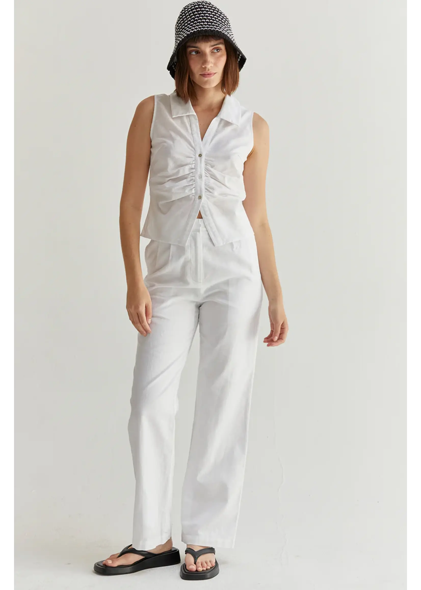 Crescent Rae Linen Ruched Button-Front Top - CT9003