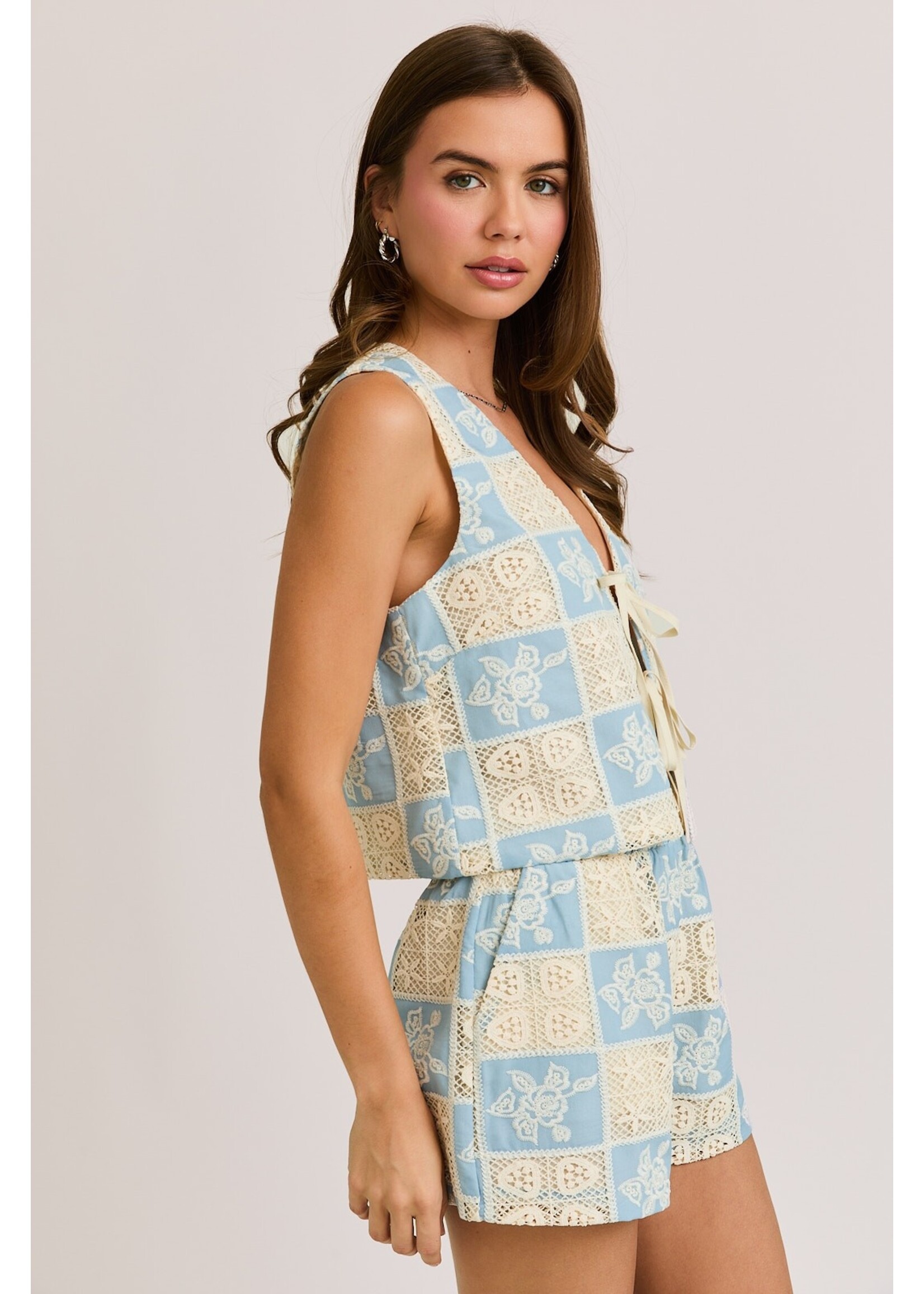 Le Lis Sleeveless V-Neck Crochet Open Top & Short - ITP5311