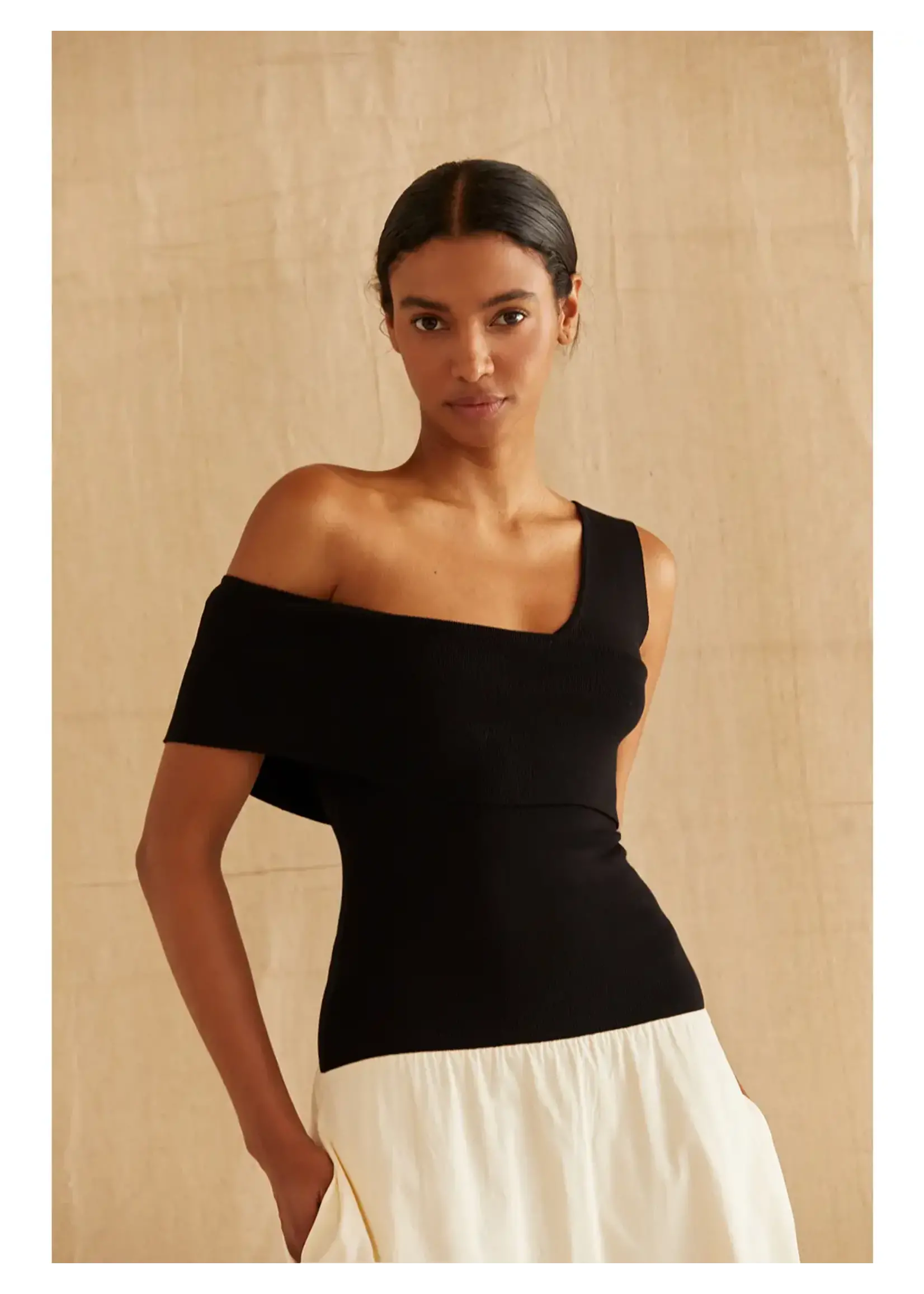 Crescent Samantha Contrast One Shoulder Midi Dress - CD9513