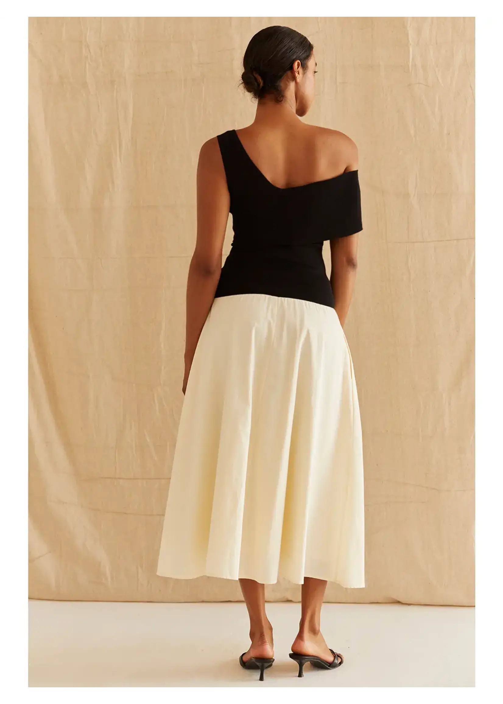 Crescent Samantha Contrast One Shoulder Midi Dress - CD9513