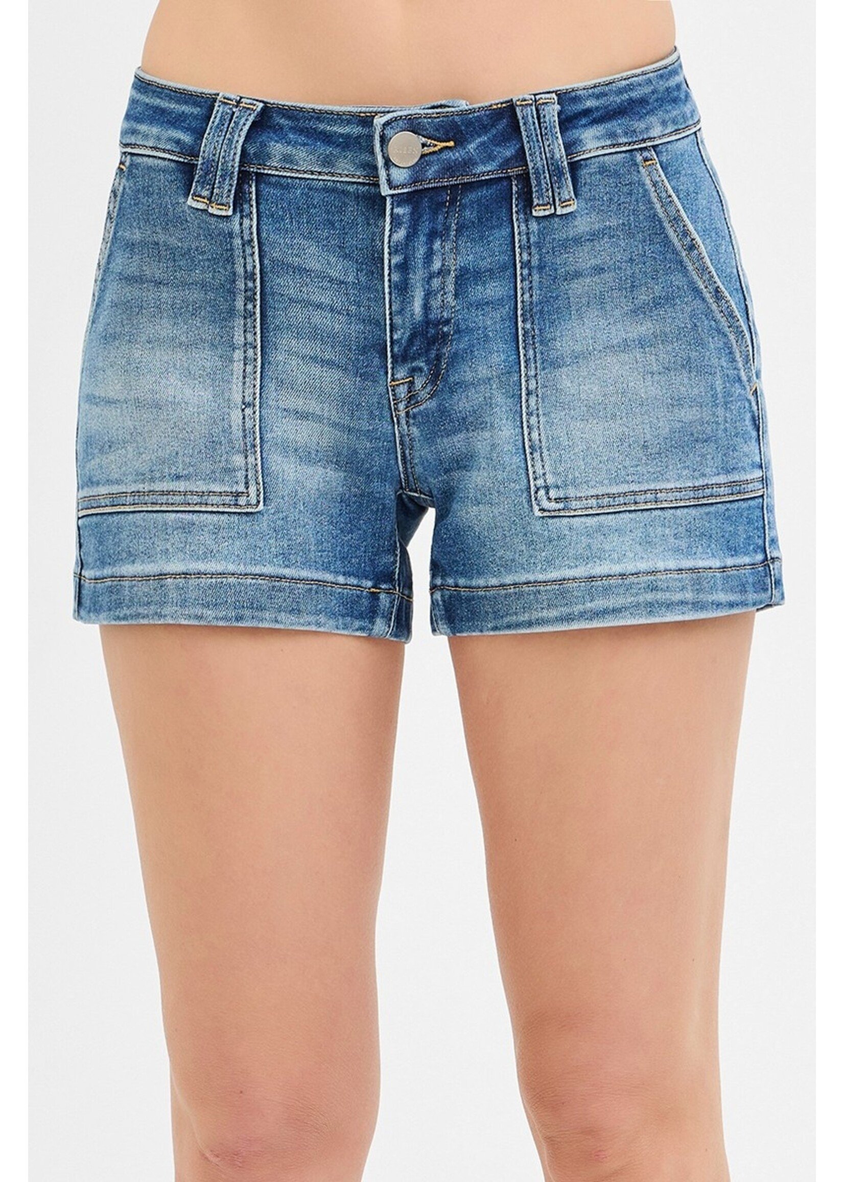 Risen Low Rise Patched Pocket Shorts - RDS6363CH