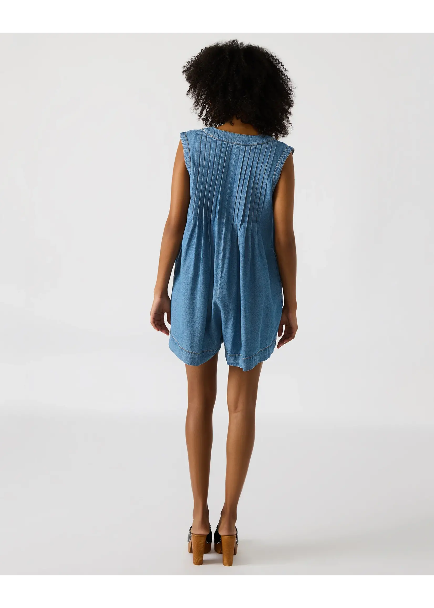 Steve Madden FINAL SALE from $99 to $50 - BP203519