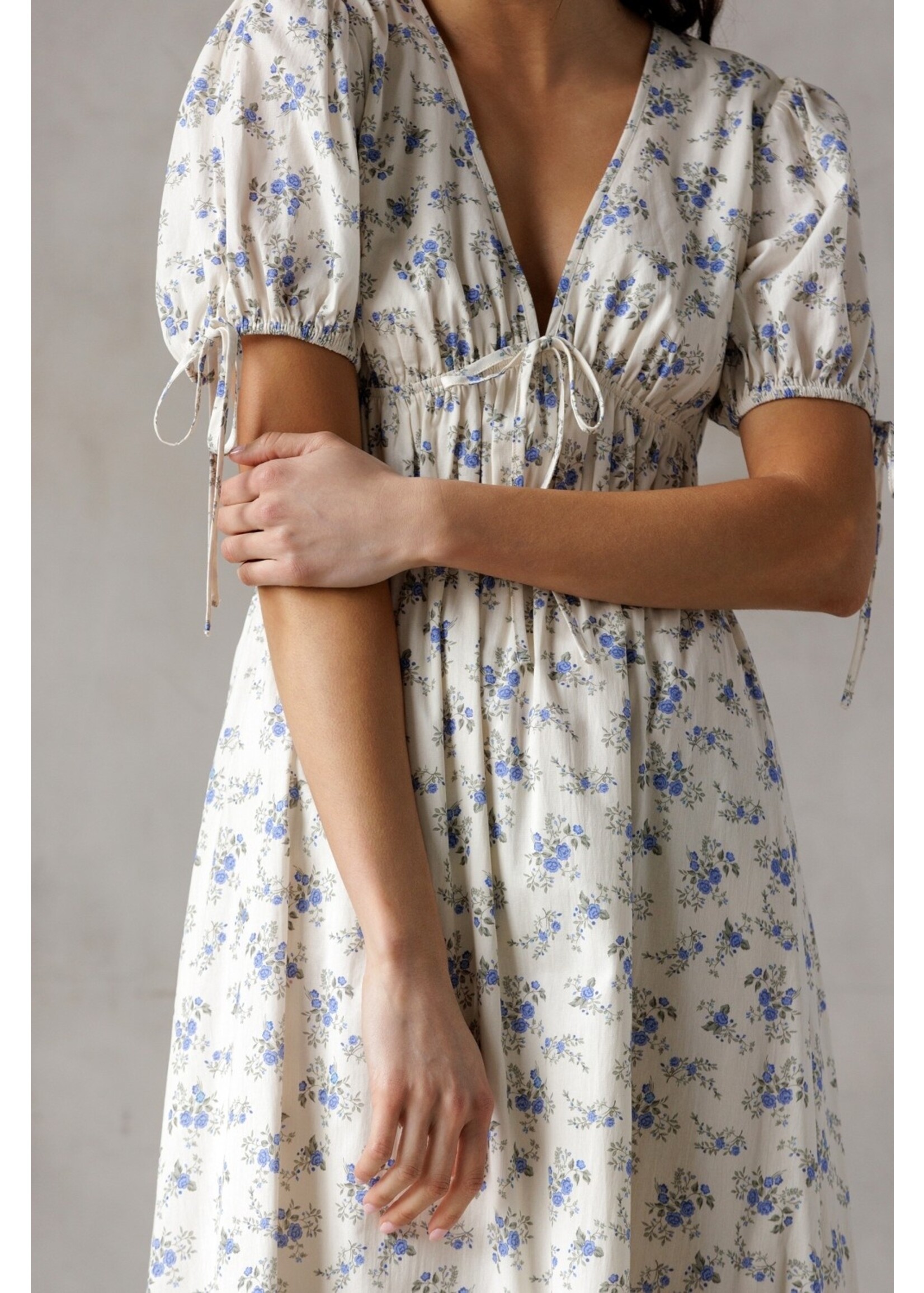 Storia Deep V Midi Dress - JD7575