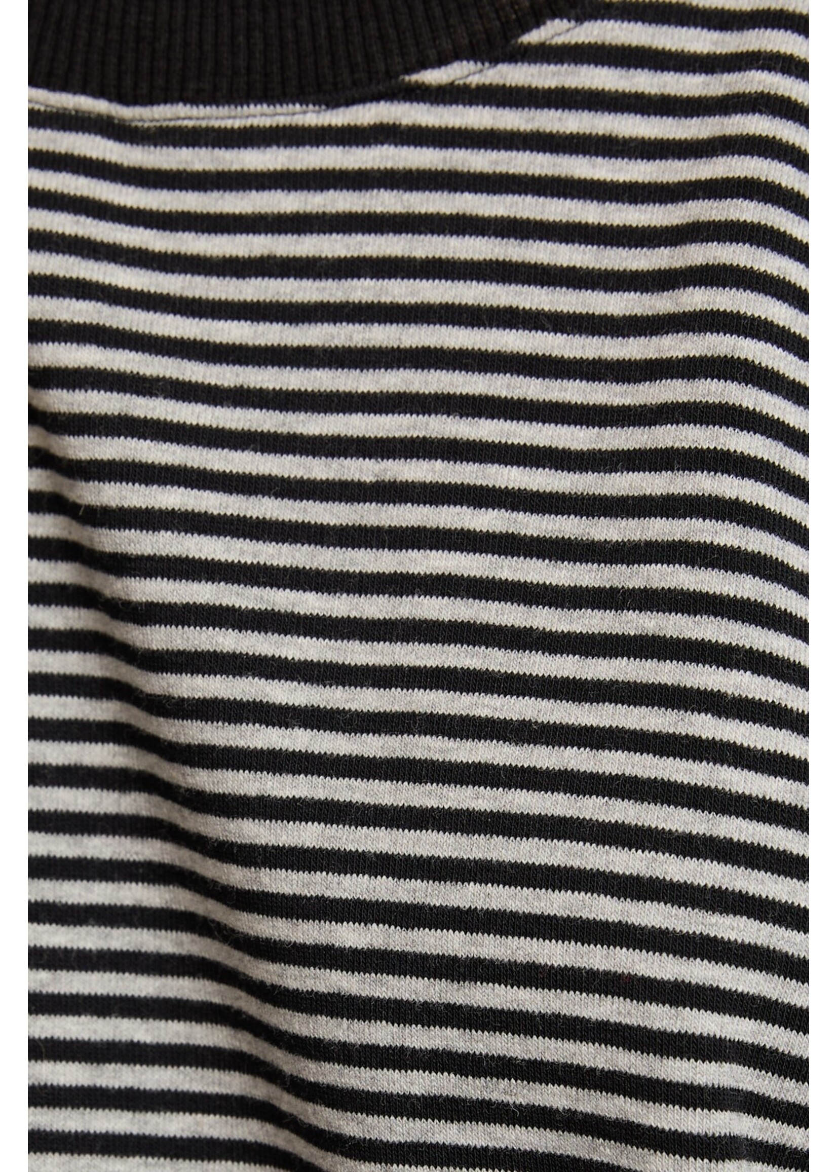 Le Lis Round Neck Oversized Knit Top - ST3019