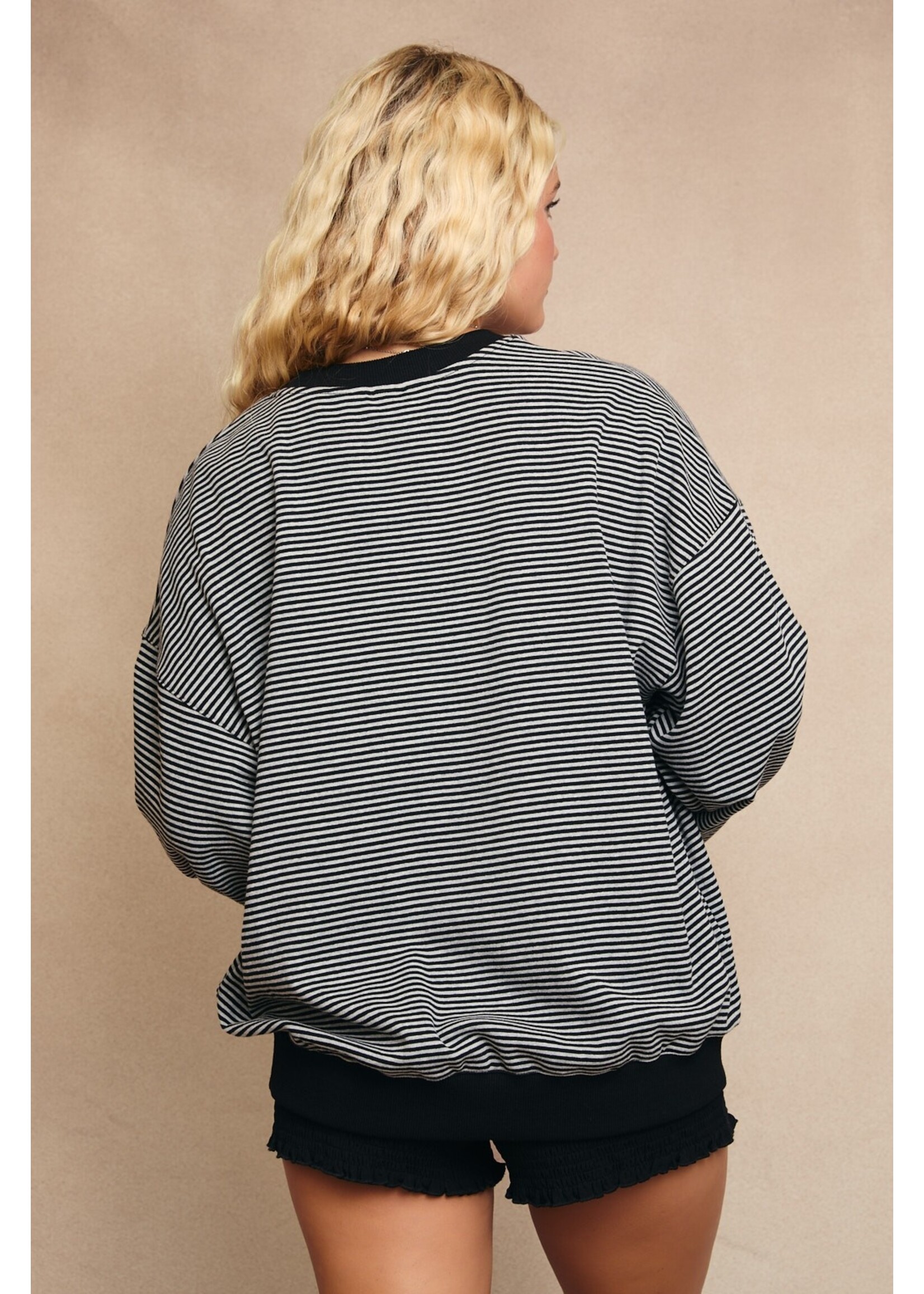 Le Lis Round Neck Oversized Knit Top - ST3019