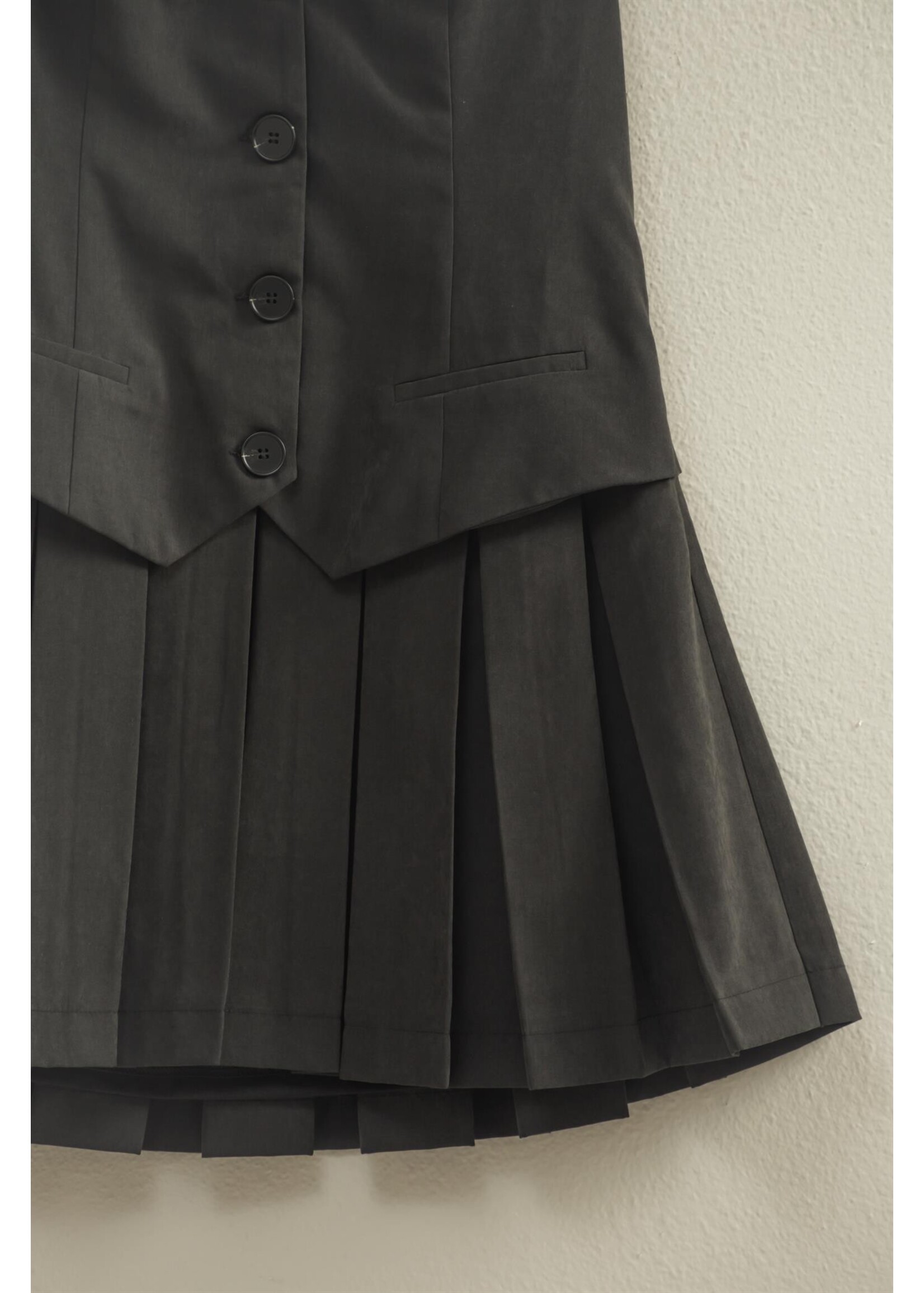 HYFVE V-Neck Buttoned Waistcoat Pleated Skirt Dress - HF25F002