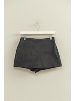 HYFVE Chic High-Waisted Suede Skort - HF25F320