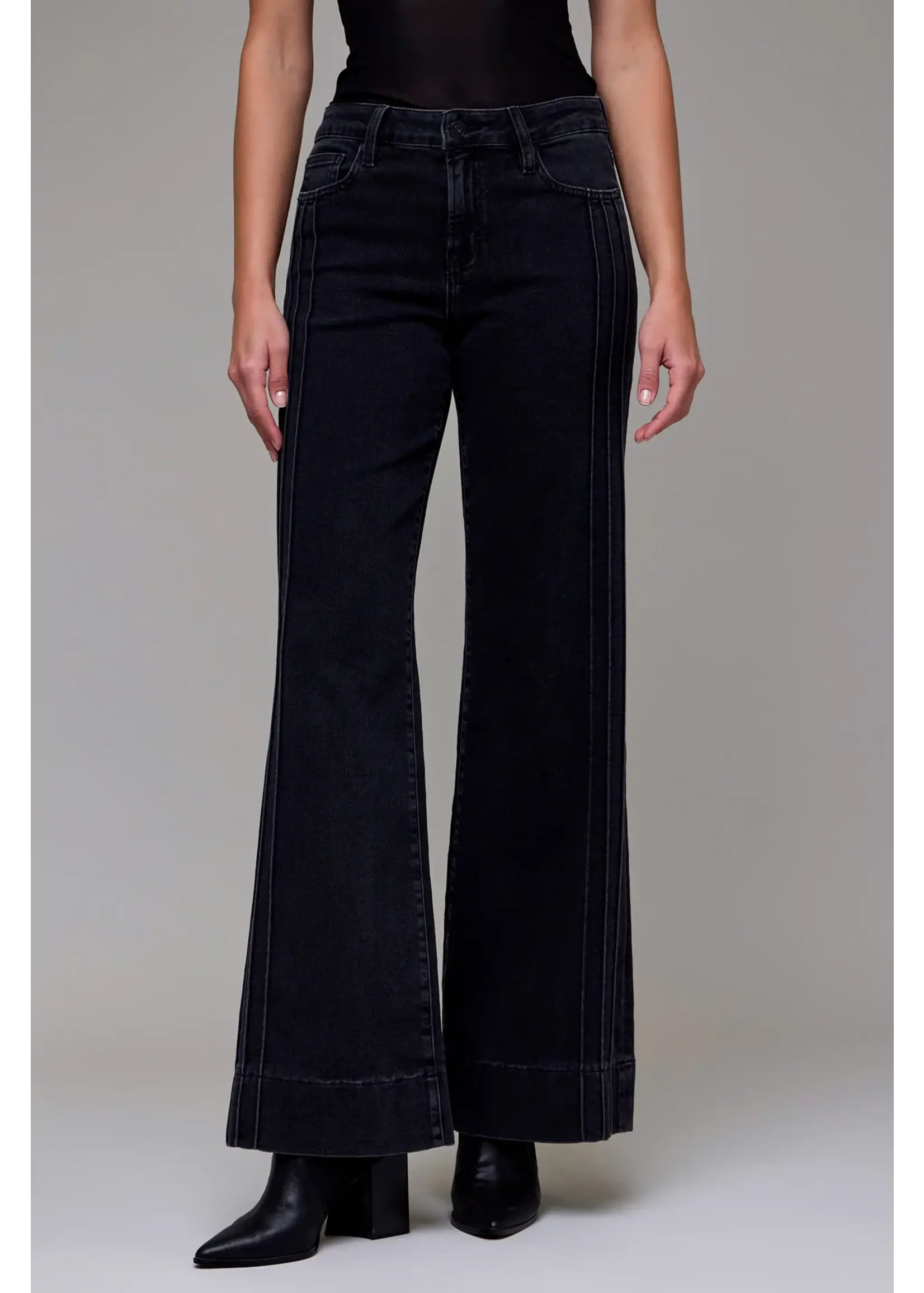 Hidden HAPPI Stretch Pintuck Mid Rise  - HD3312CF-CHA