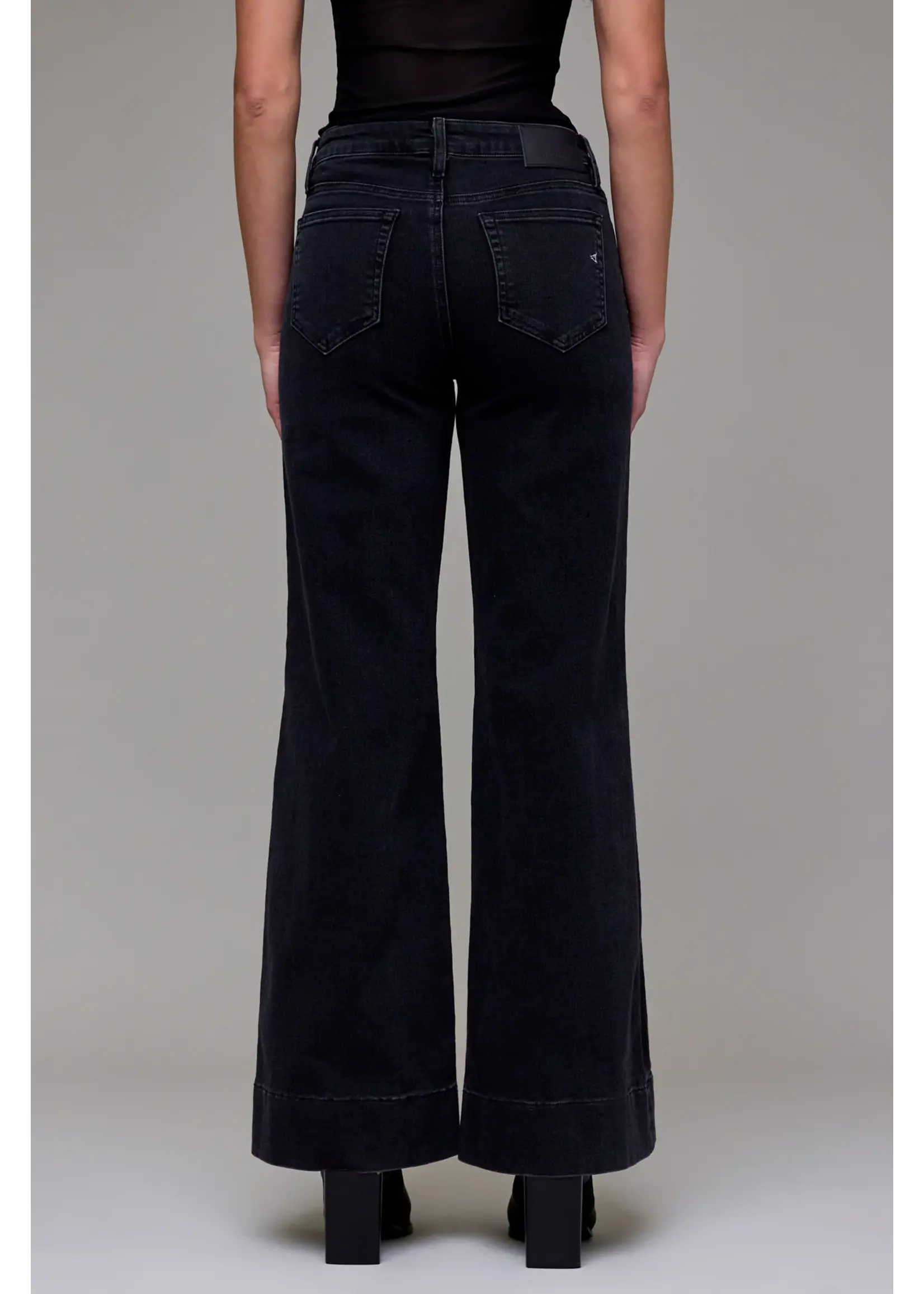 Hidden HAPPI Stretch Pintuck Mid Rise  - HD3312CF-CHA