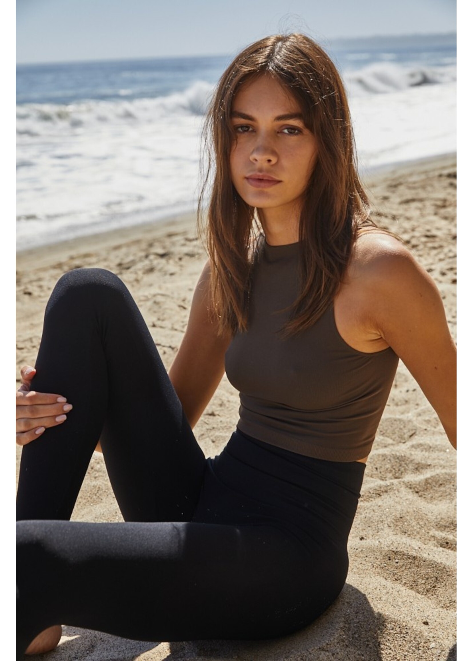 By Together Casual Crew Neck Crop Top Seamless - S1021N