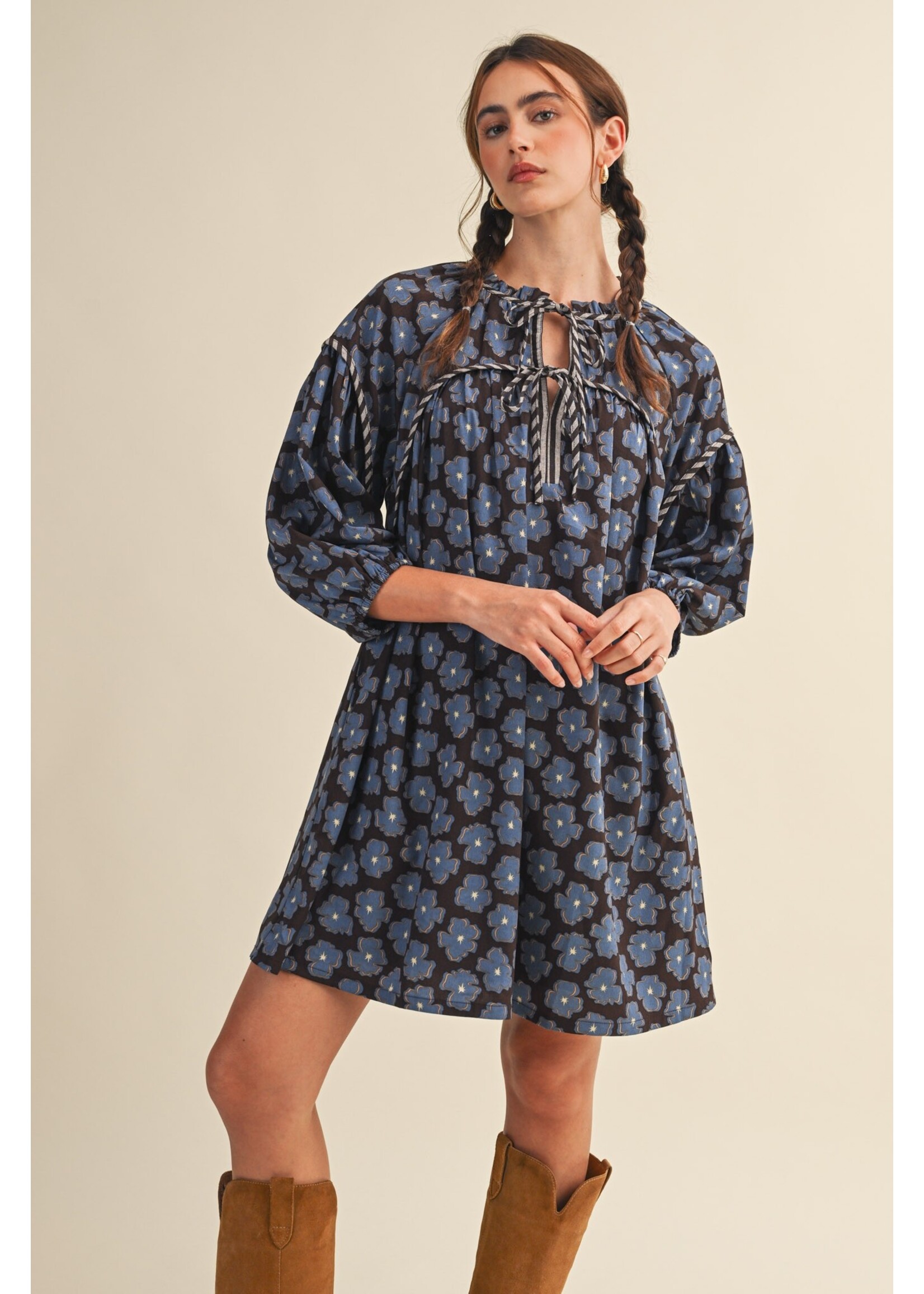 &Merci Contrast Binding Floral Mini Shift Dress - MDR4160