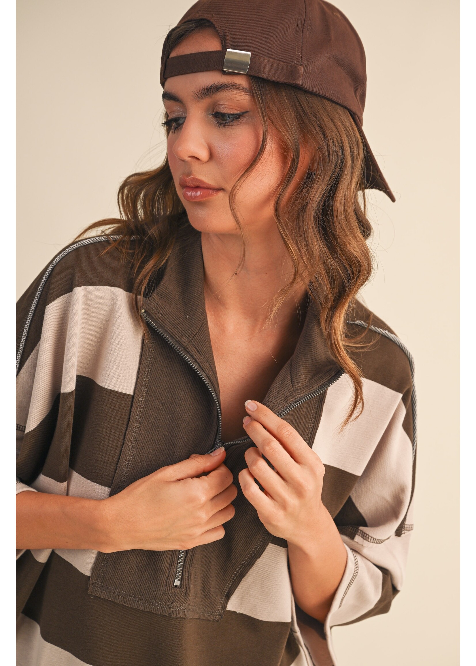 Klesis Striped Pattern Pull-On Top and Shorts Set - IST5983