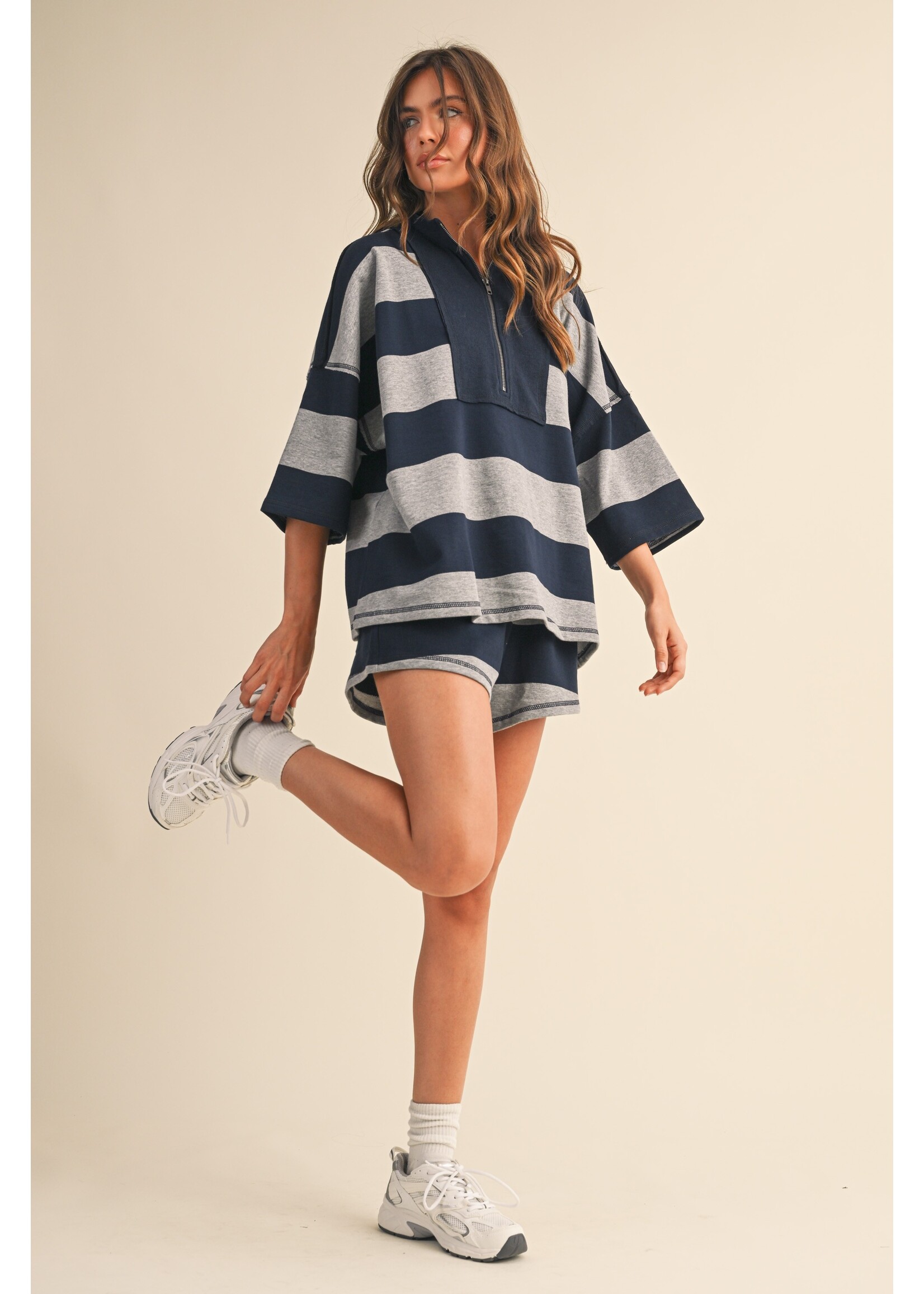 Klesis Striped Pattern Pull-On Top and Shorts Set - IST5983