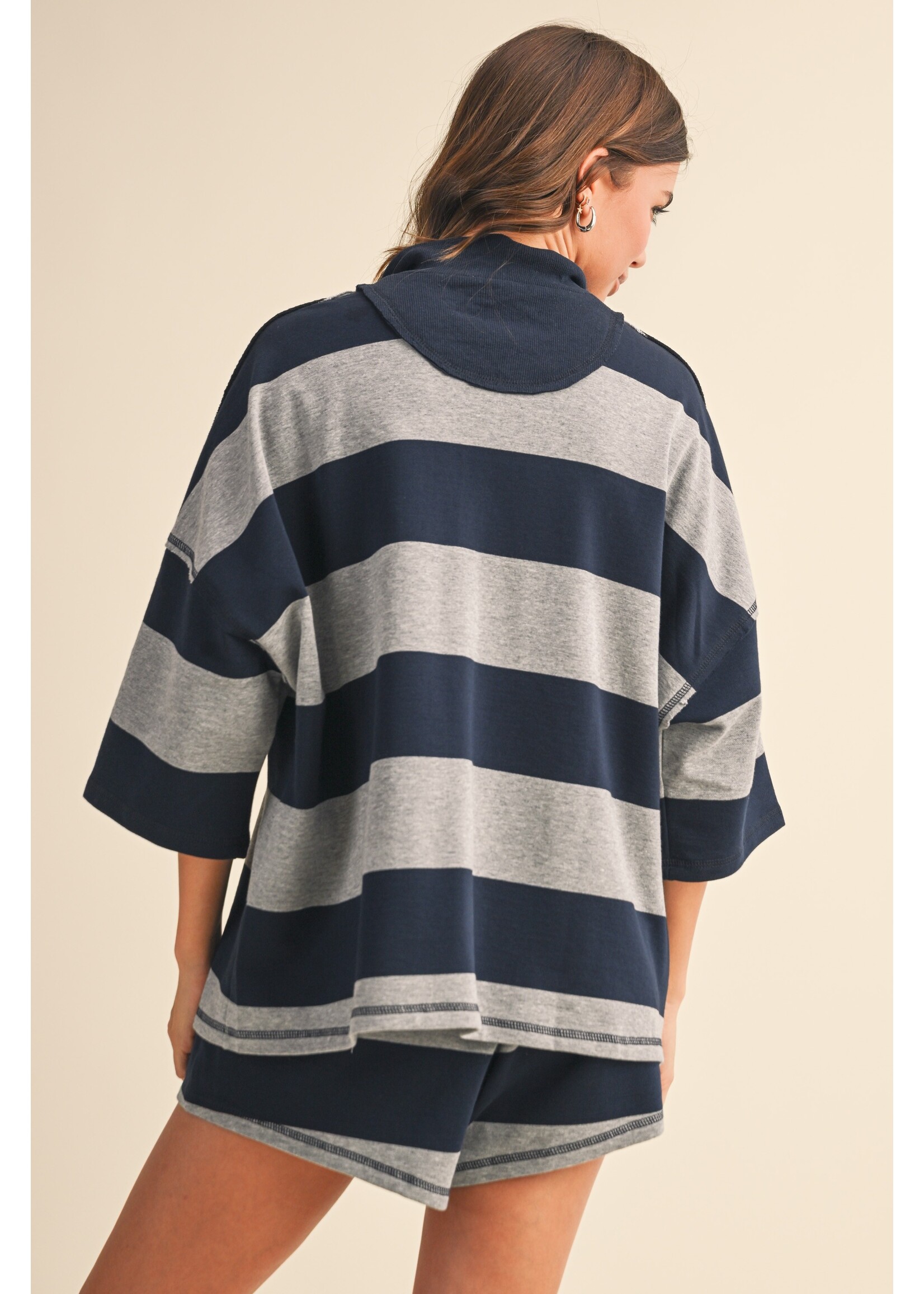 Klesis Striped Pattern Pull-On Top and Shorts Set - IST5983