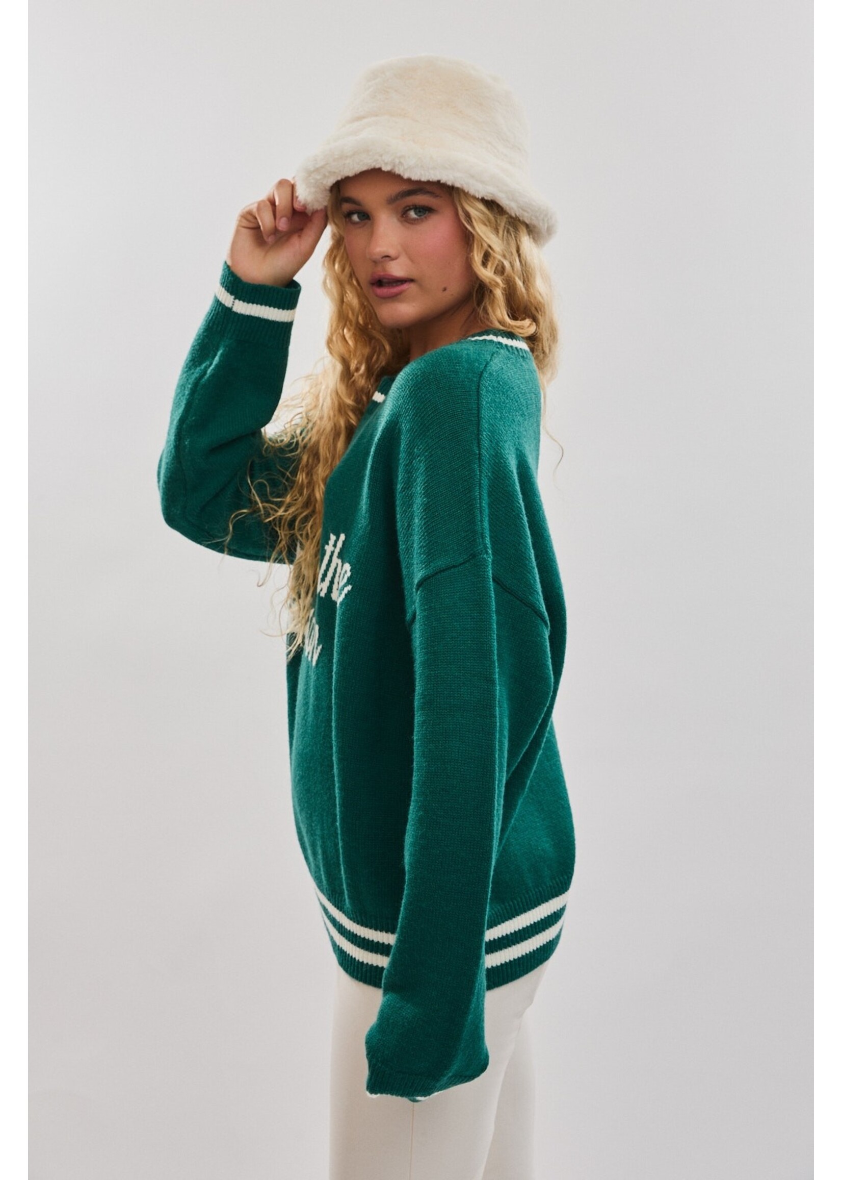 Le Lis "Tis the Season" Graphic Crew Neck Sweater - IWT5976