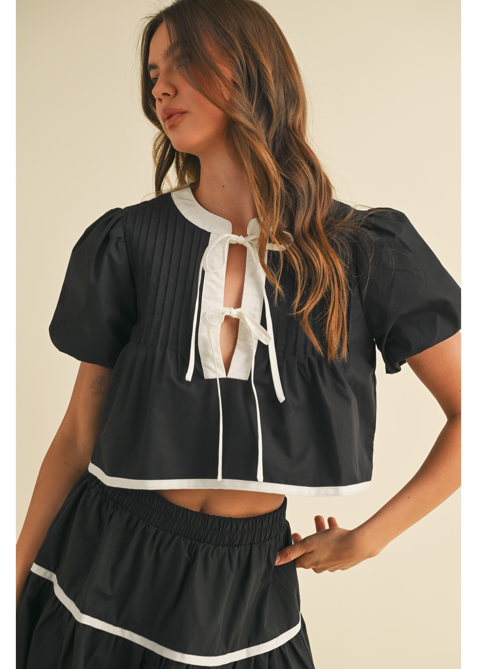 Klesis Contrast Tie Puff Sleeve Top and Tiered Mini Skirt - IST5844