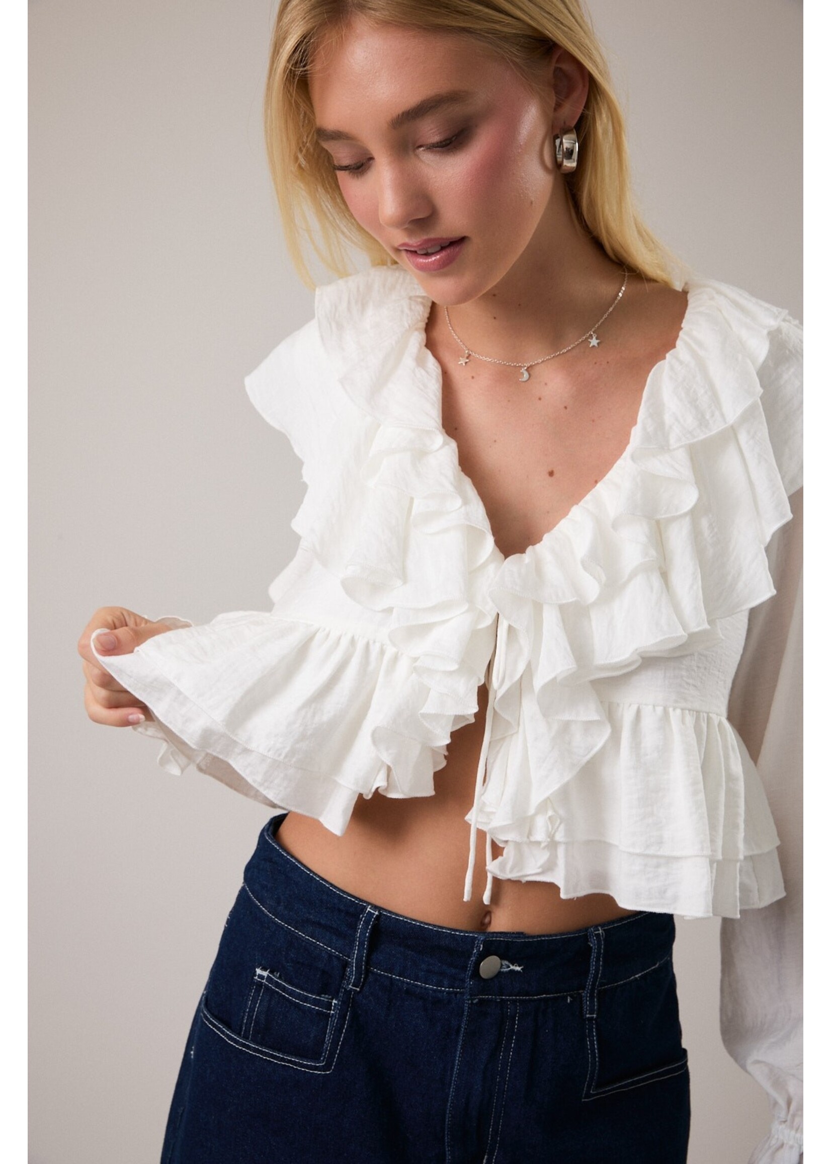 Le Lis Long Sleeve V-Neck Ruffle Detail Crop Blouse - IT5948