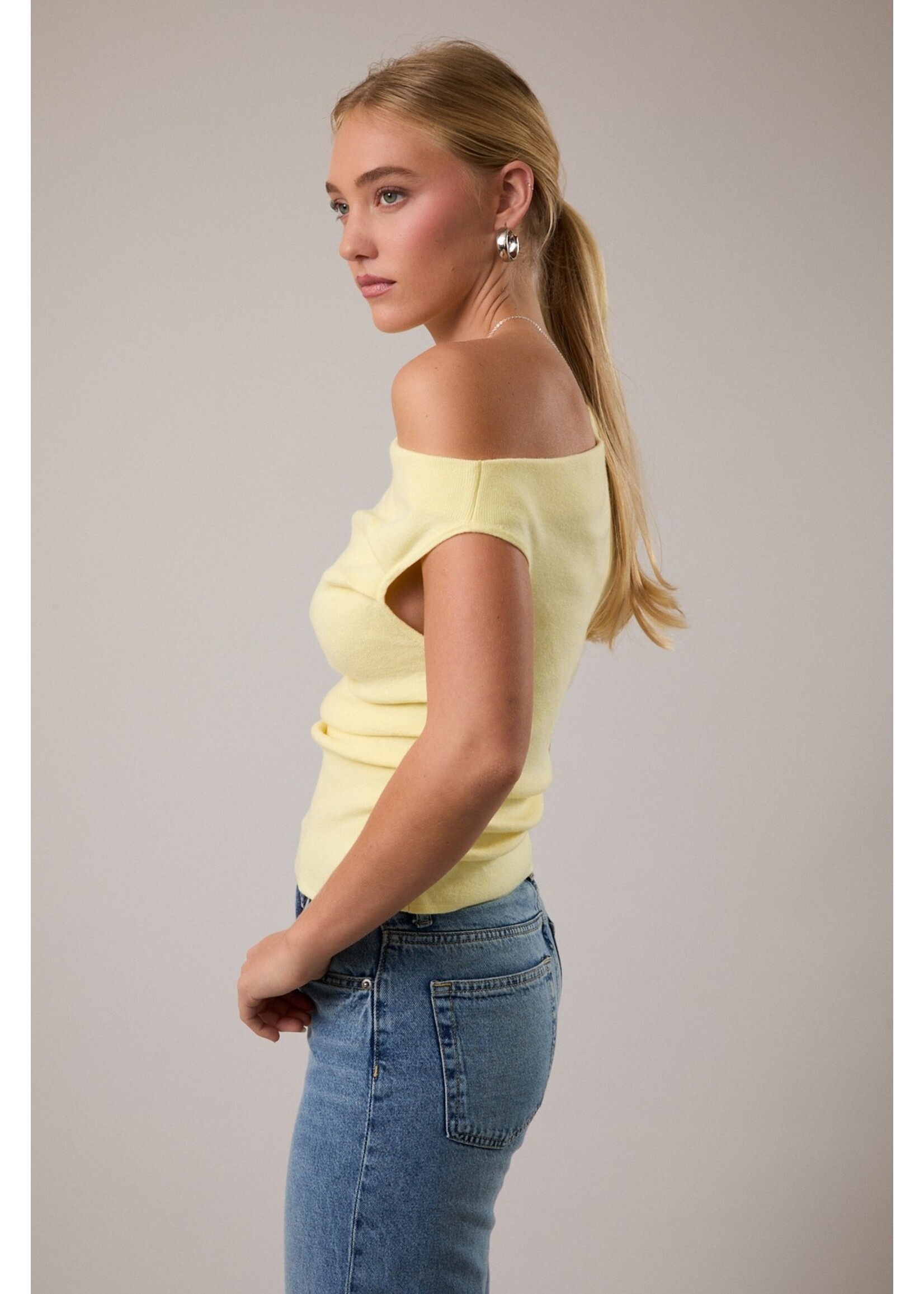 Le Lis Asymmetrical Neck Sweater Top - SWT2214