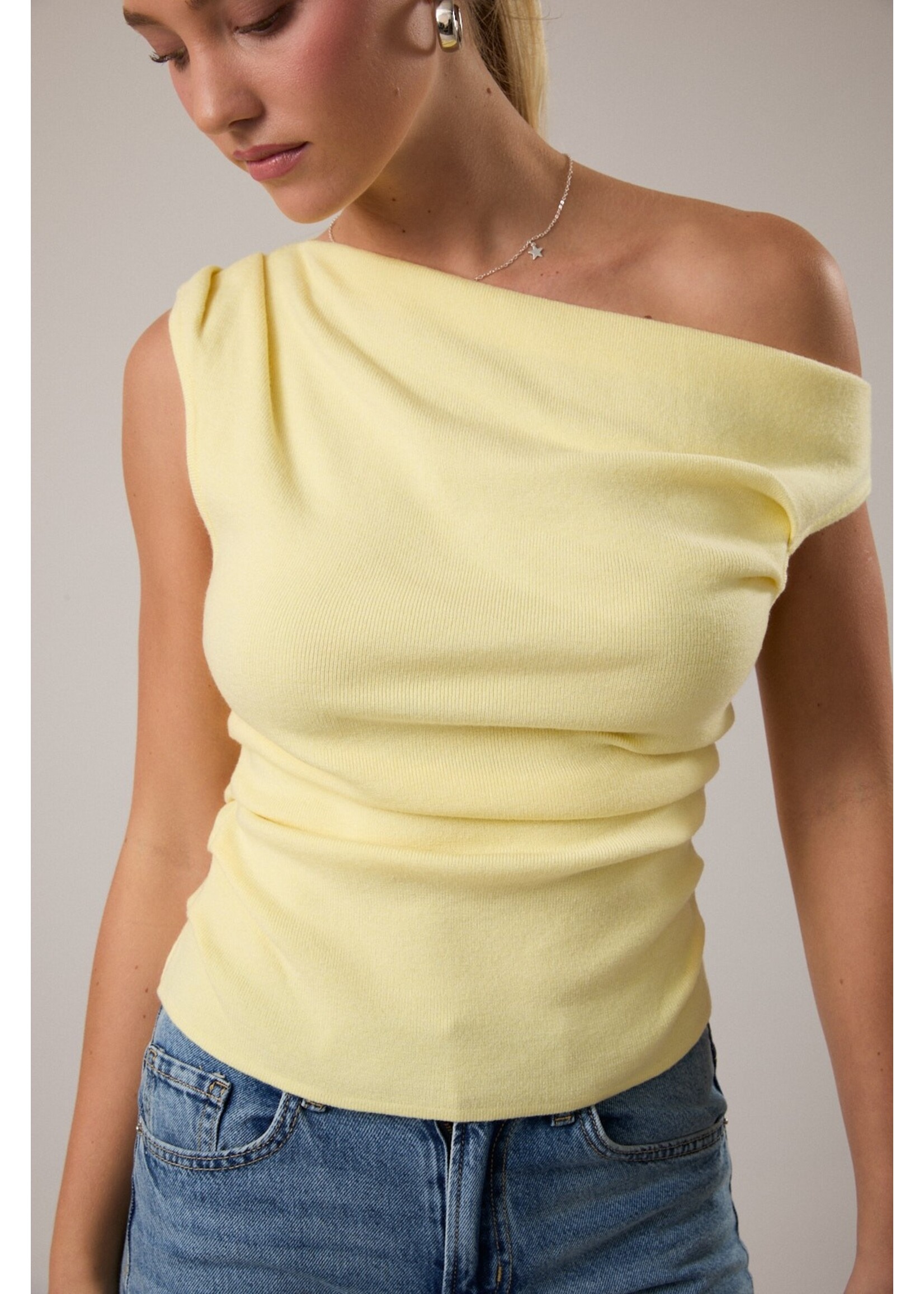 Le Lis Asymmetrical Neck Sweater Top - SWT2214