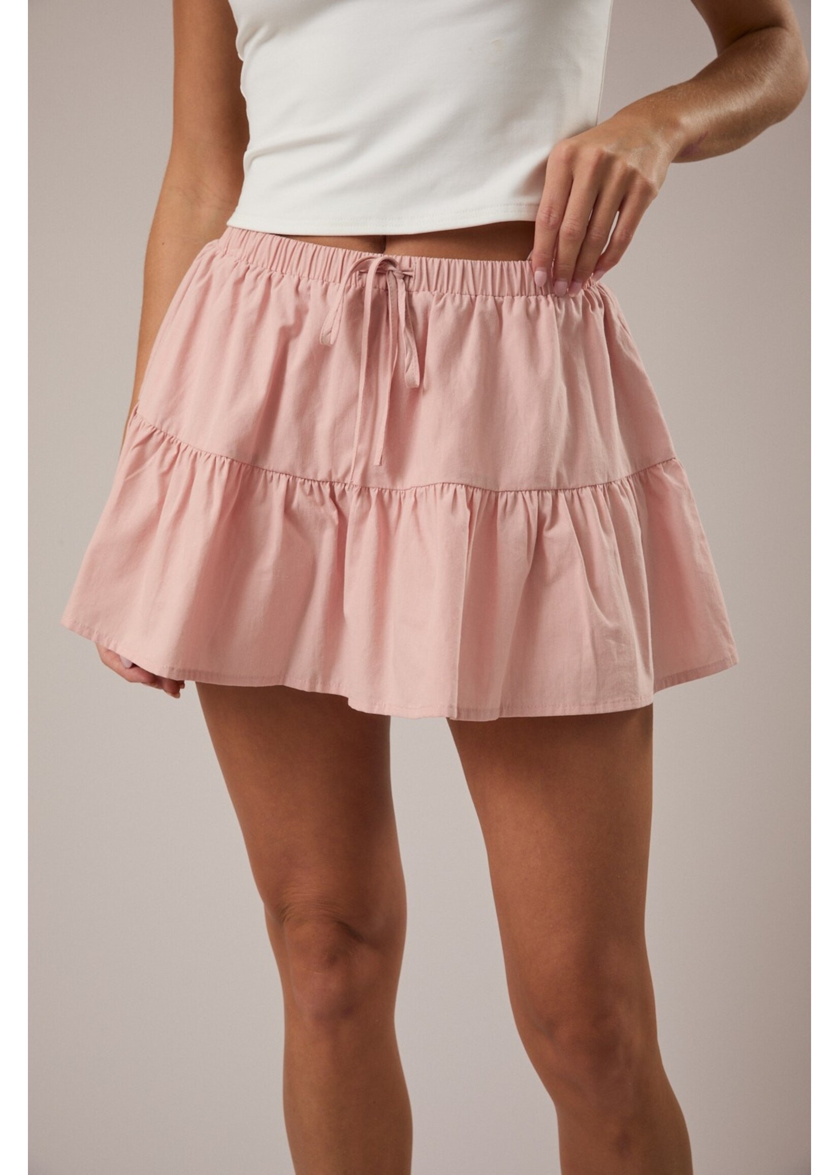 Le Lis Mid-Rise Tiered Skort - IS5745